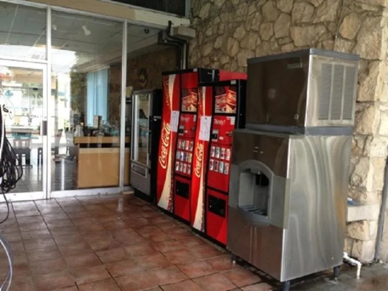 Days Inn by Wyndham South Fort Worth