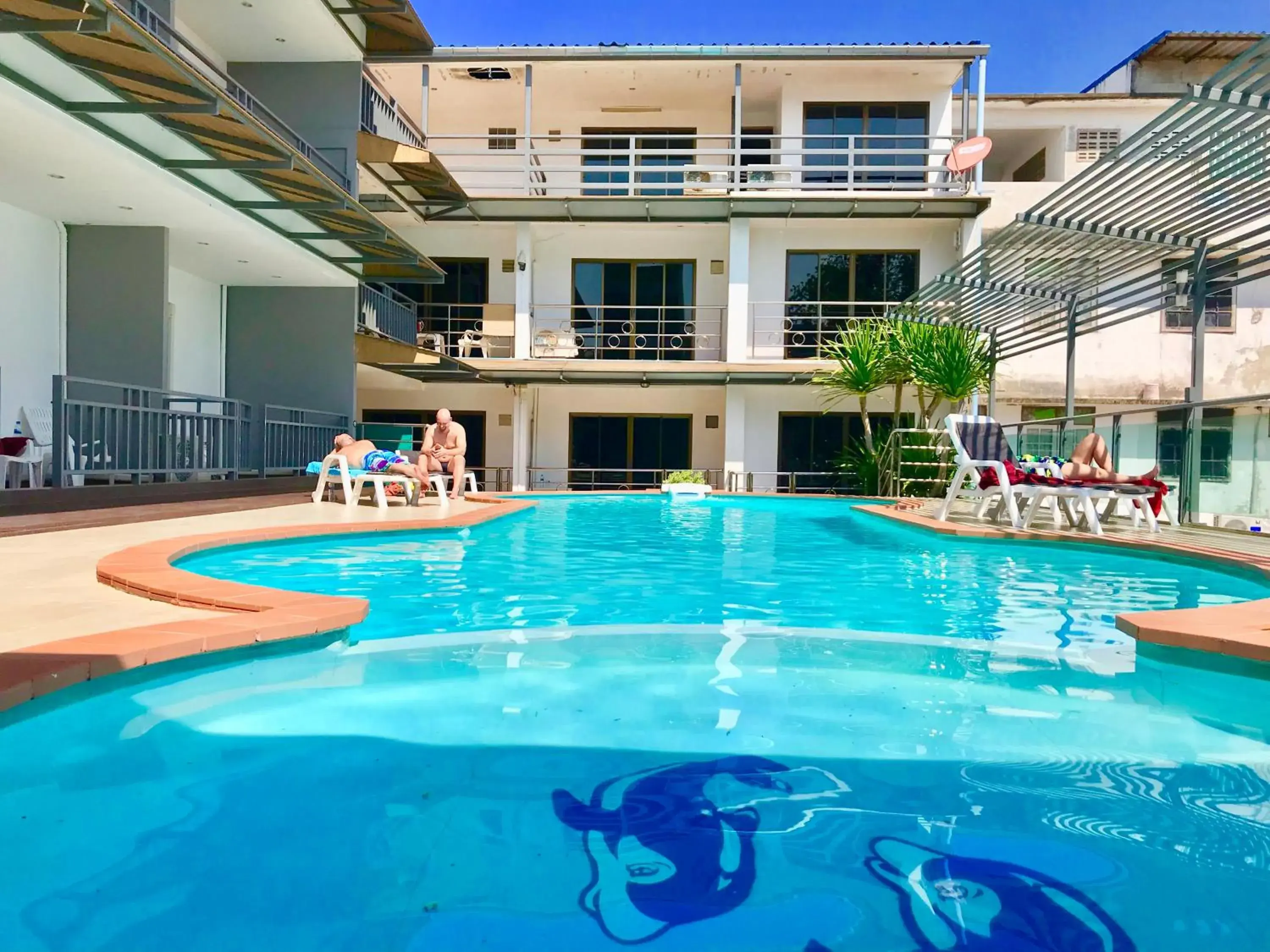 Swimming pool in CHA AM MY HOUSE Resort Swimming pool in CHA AM MY HOUSE Resort