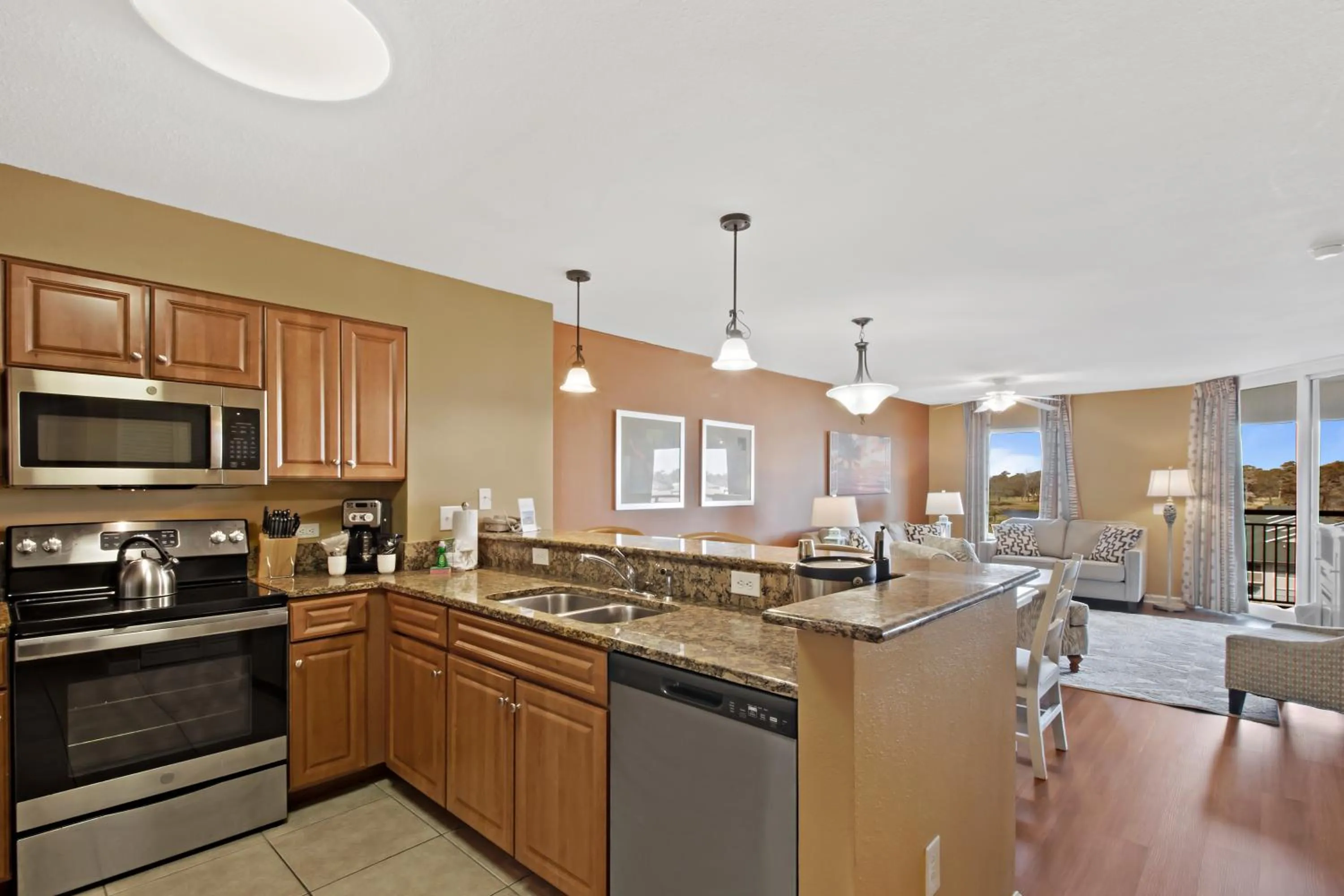 Kitchen or kitchenette in Tilghman Beach and Golf Resort