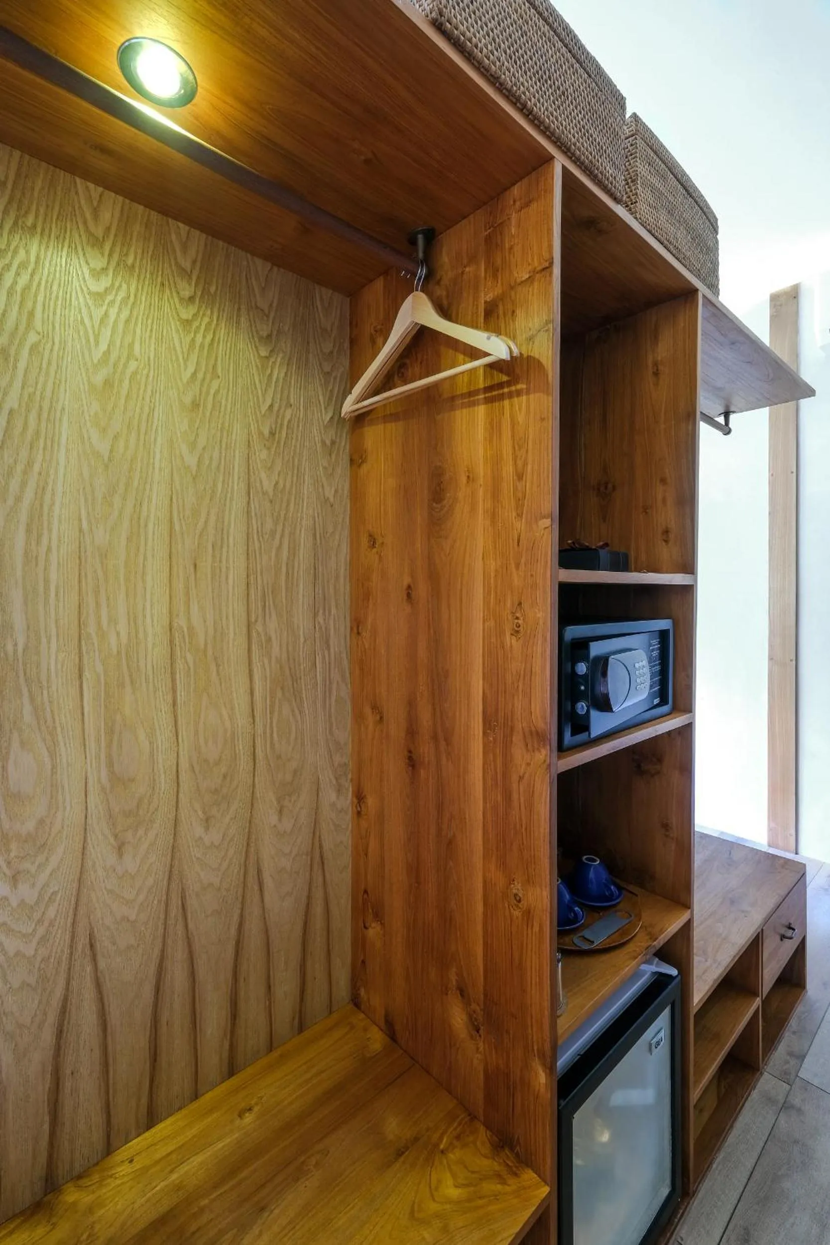 wardrobe in The Elementum