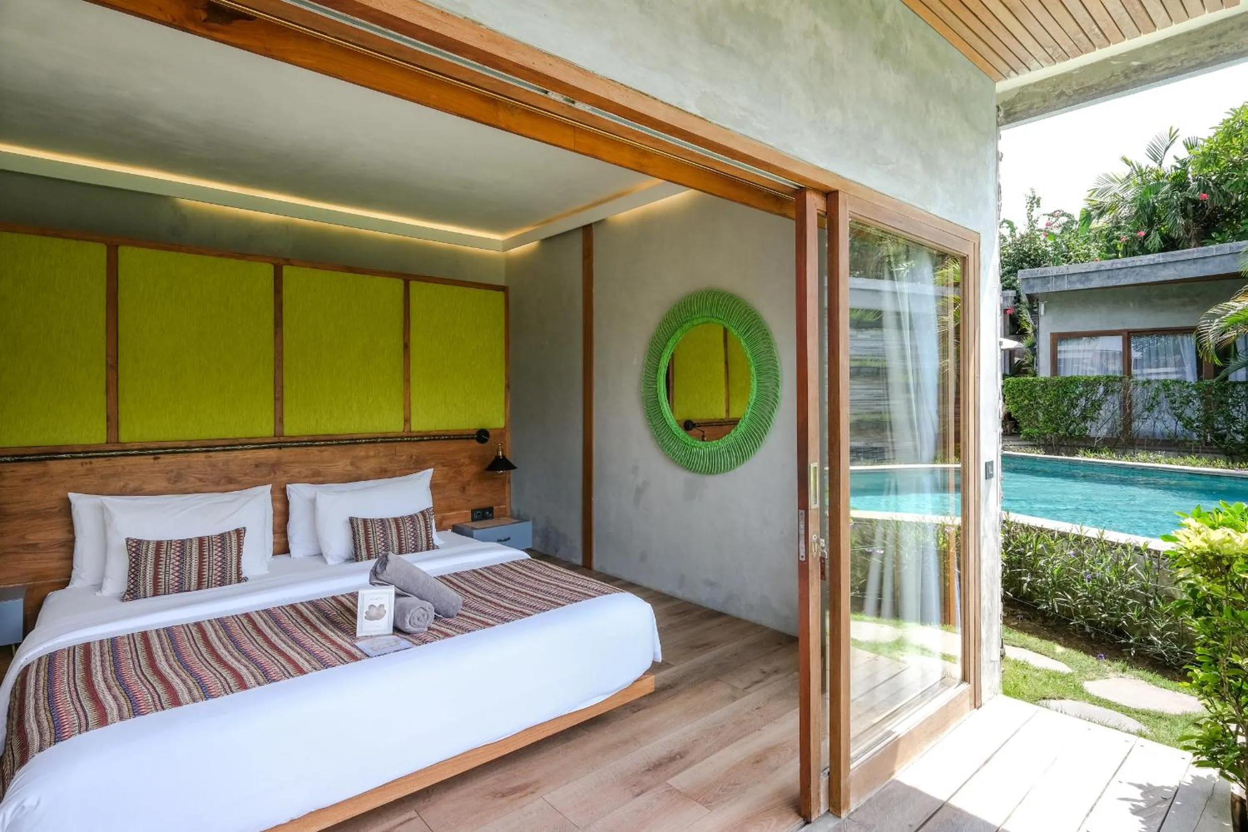 View (from property/room), Bed in The Elementum