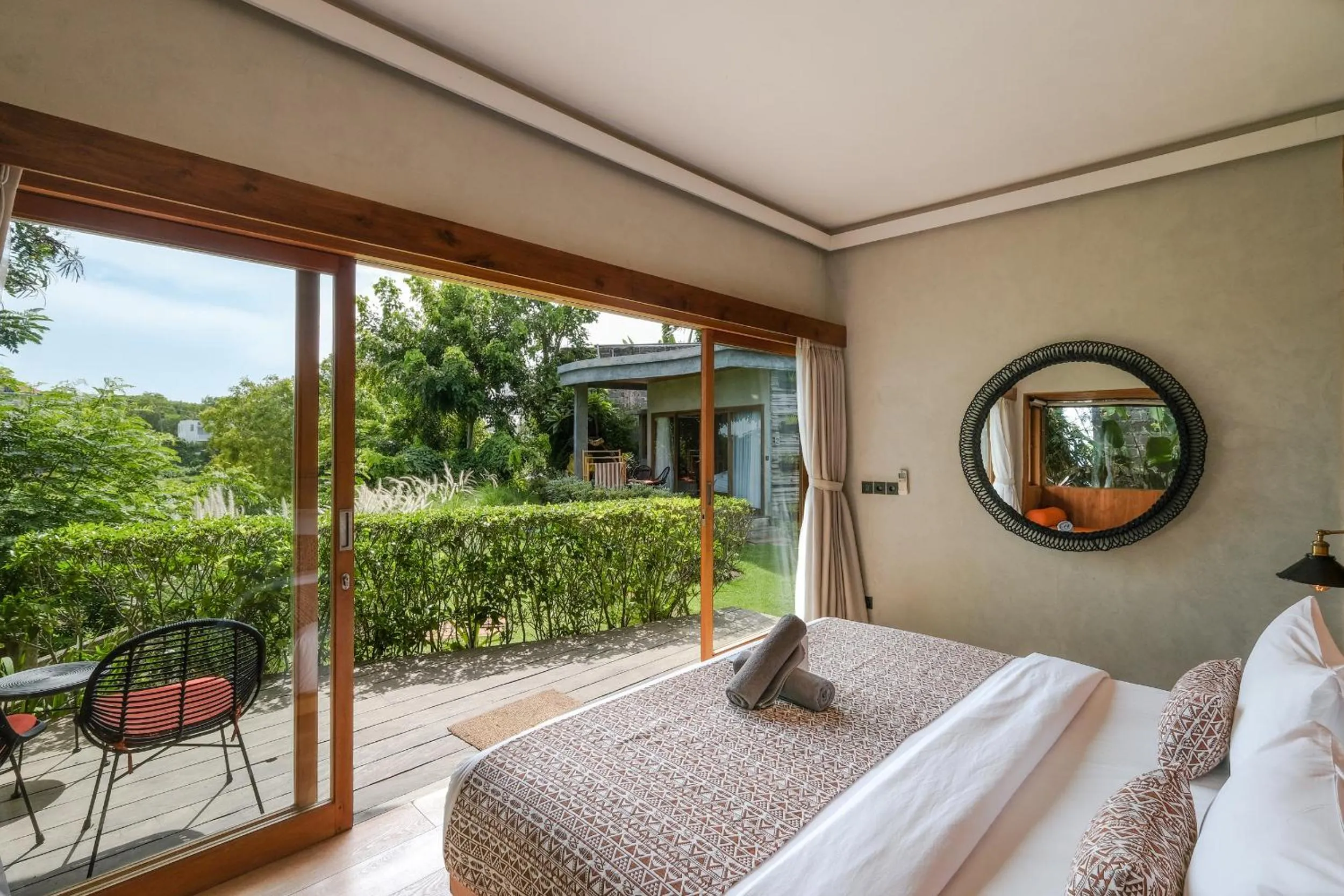 Bed in The Elementum