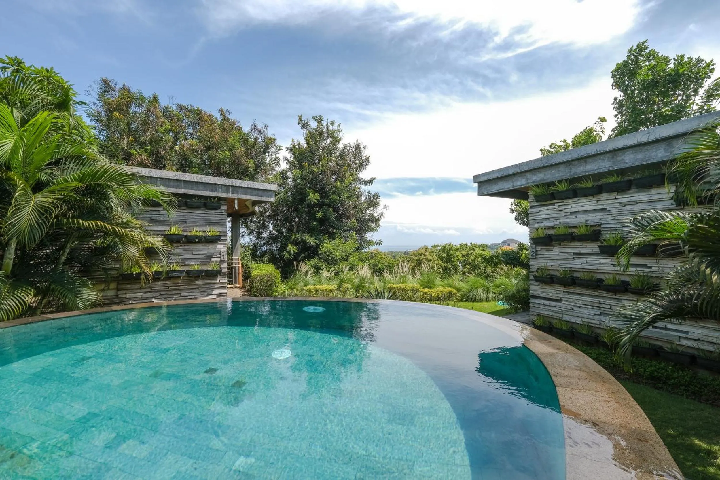 Pool view in The Elementum