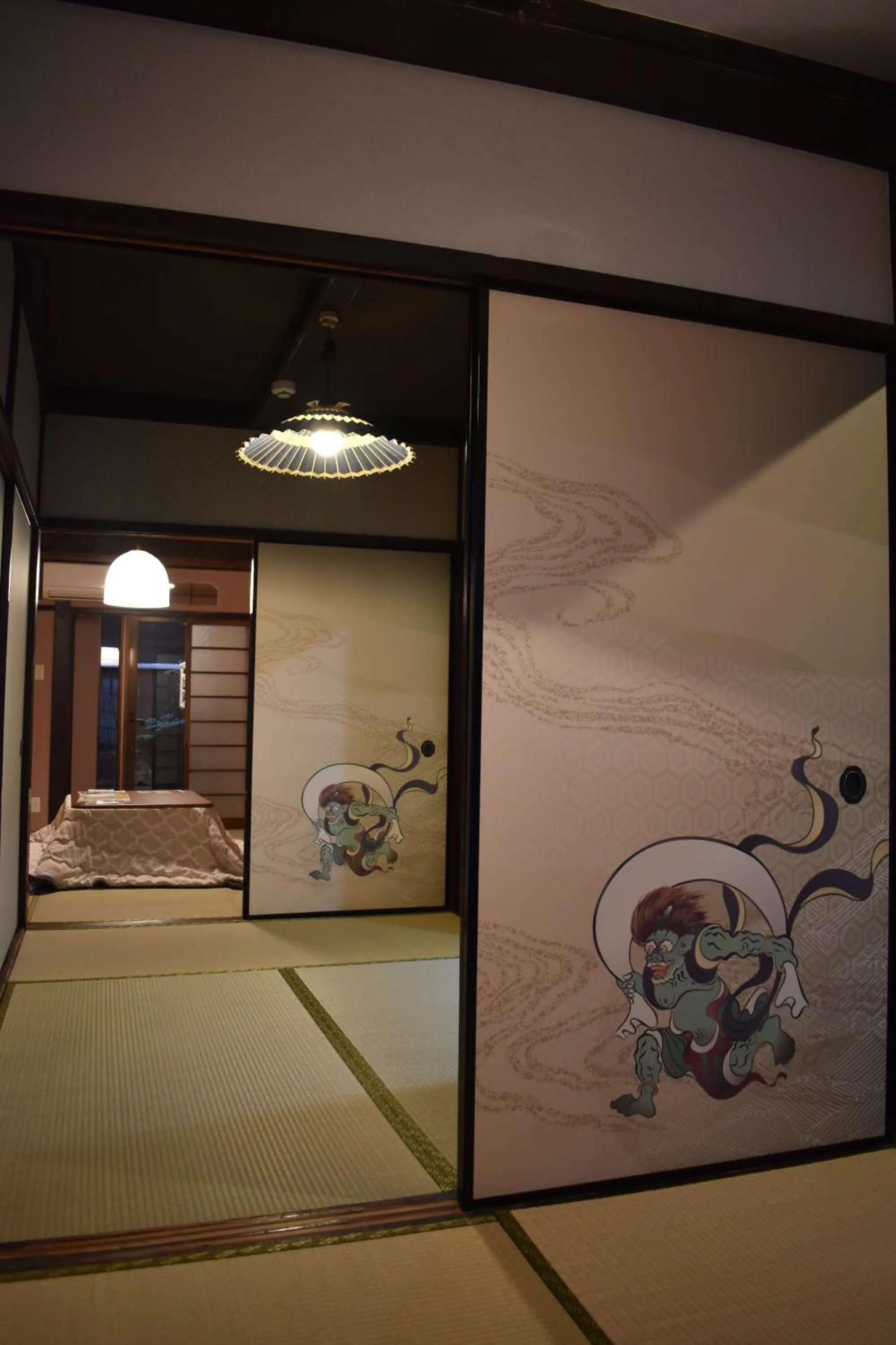 Living room in Nishioji TANUKI 西大路 狸