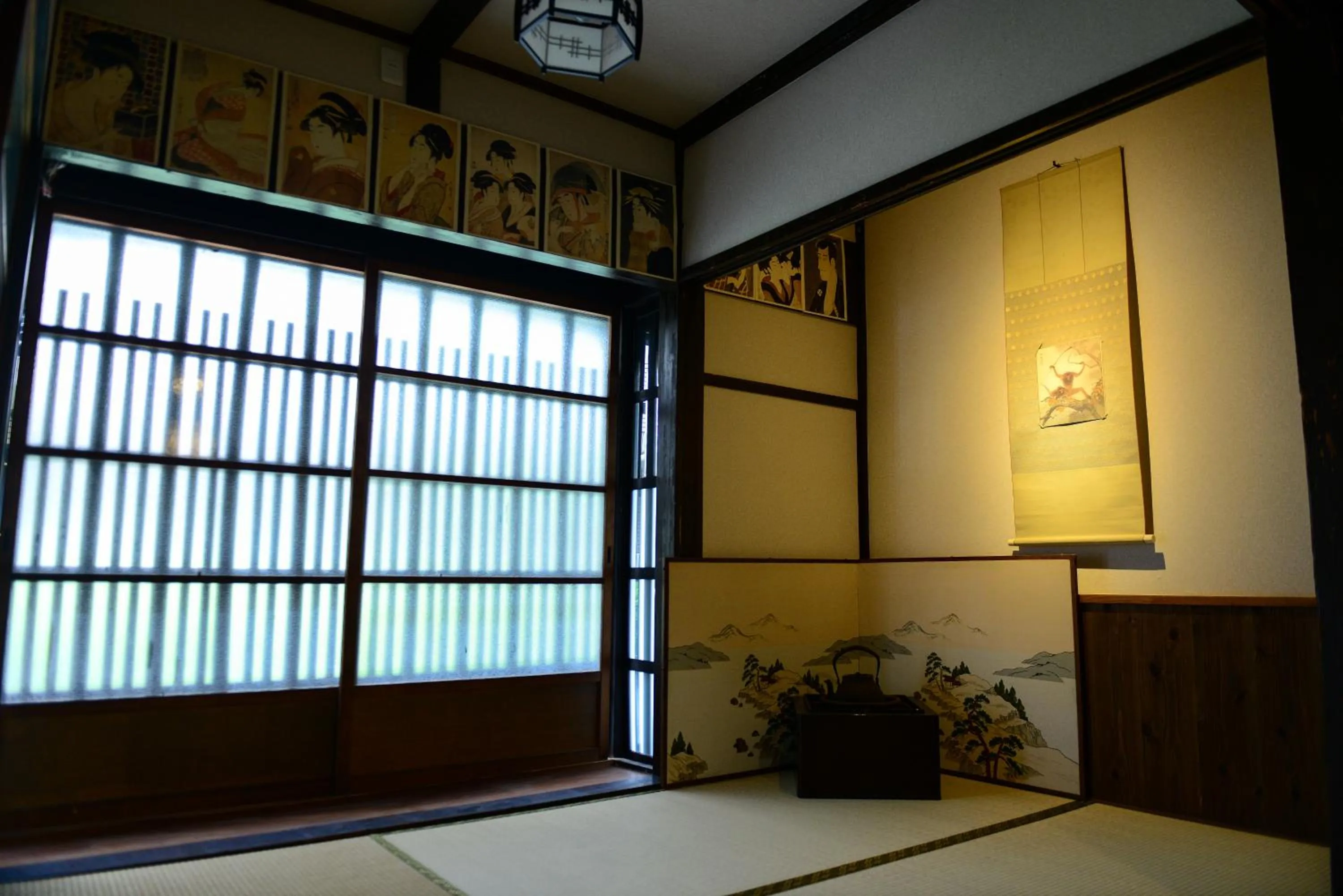 Living room in Nishioji TANUKI 西大路 狸
