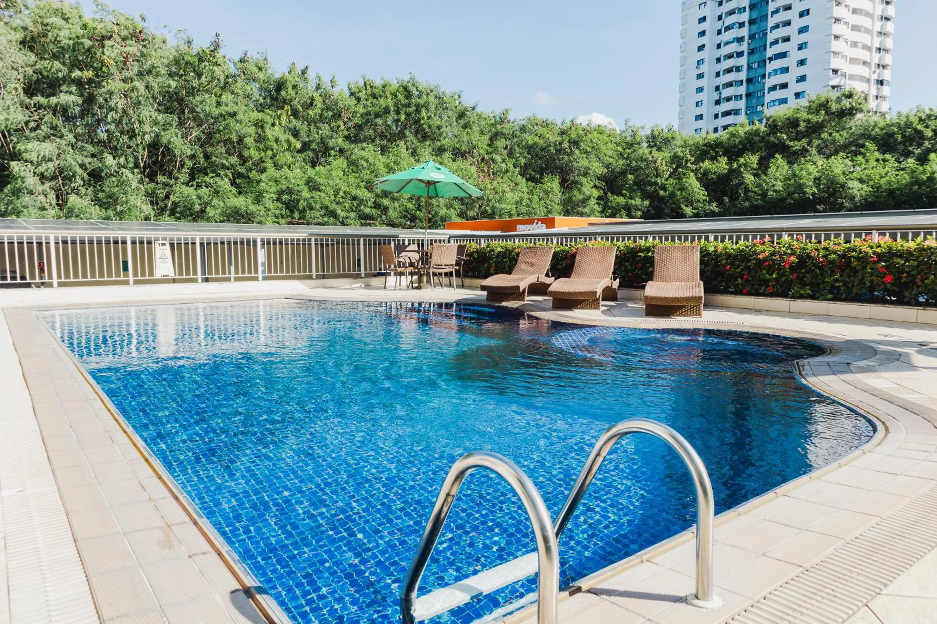 Swimming pool in Quality Rio de Janeiro - Barra da Tijuca