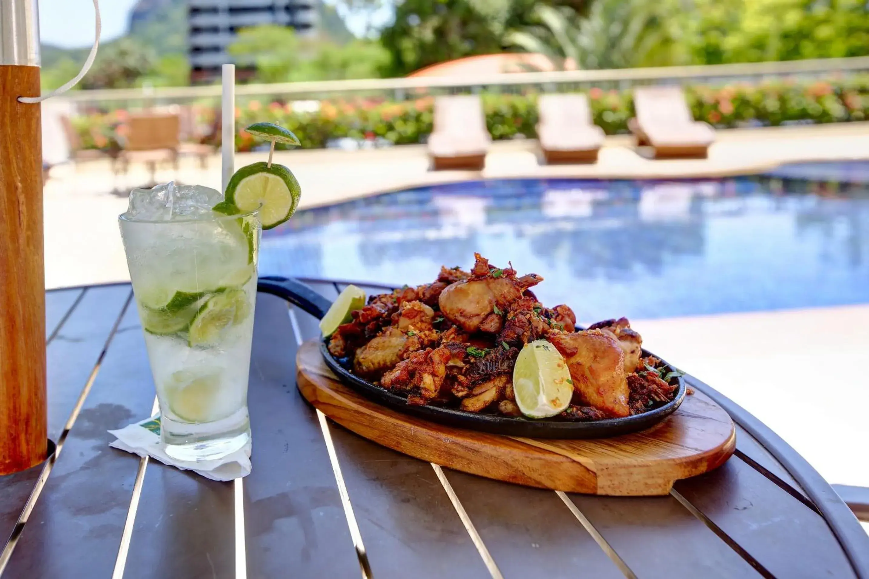 Swimming pool in Quality Rio de Janeiro - Barra da Tijuca Swimming pool in Quality Rio de Janeiro - Barra da Tijuca