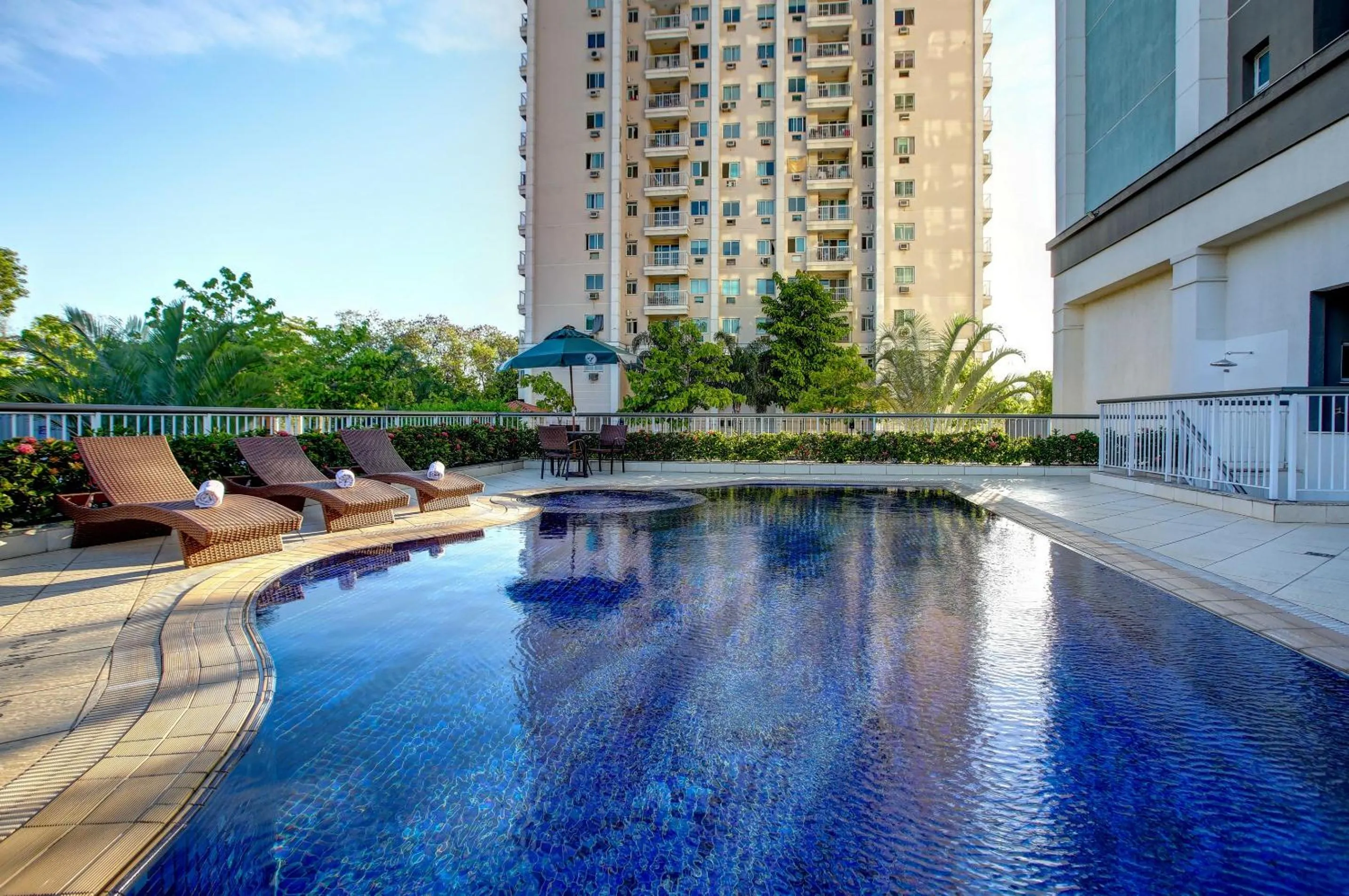 Swimming pool in Quality Rio de Janeiro - Barra da Tijuca