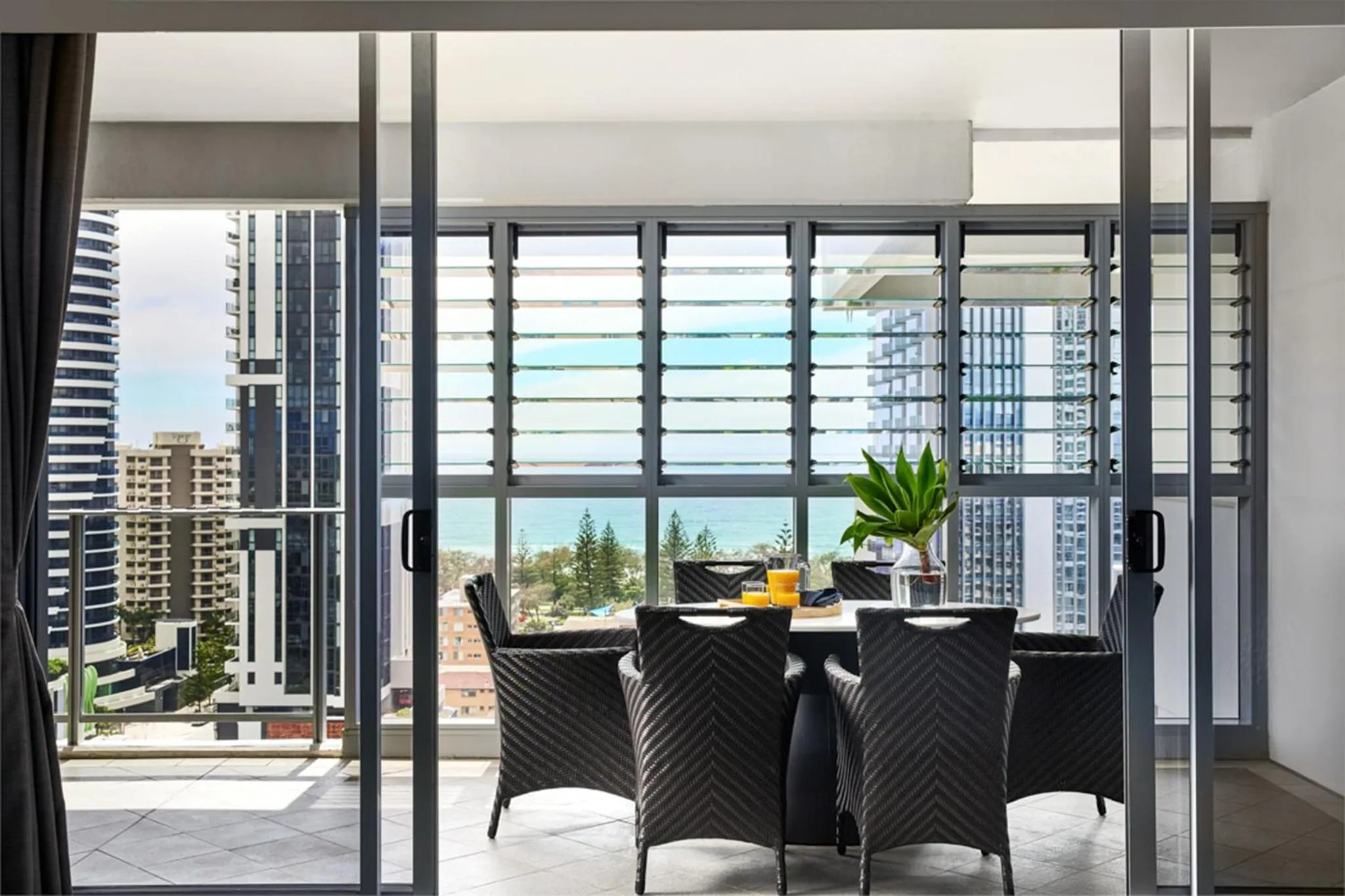 Balcony/Terrace in Meriton Suites Broadbeach