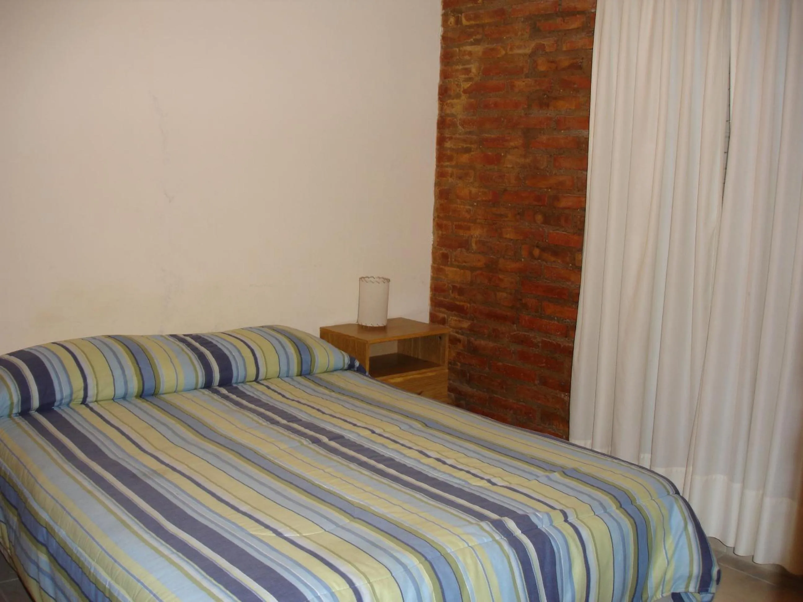 Glaniad Apartments