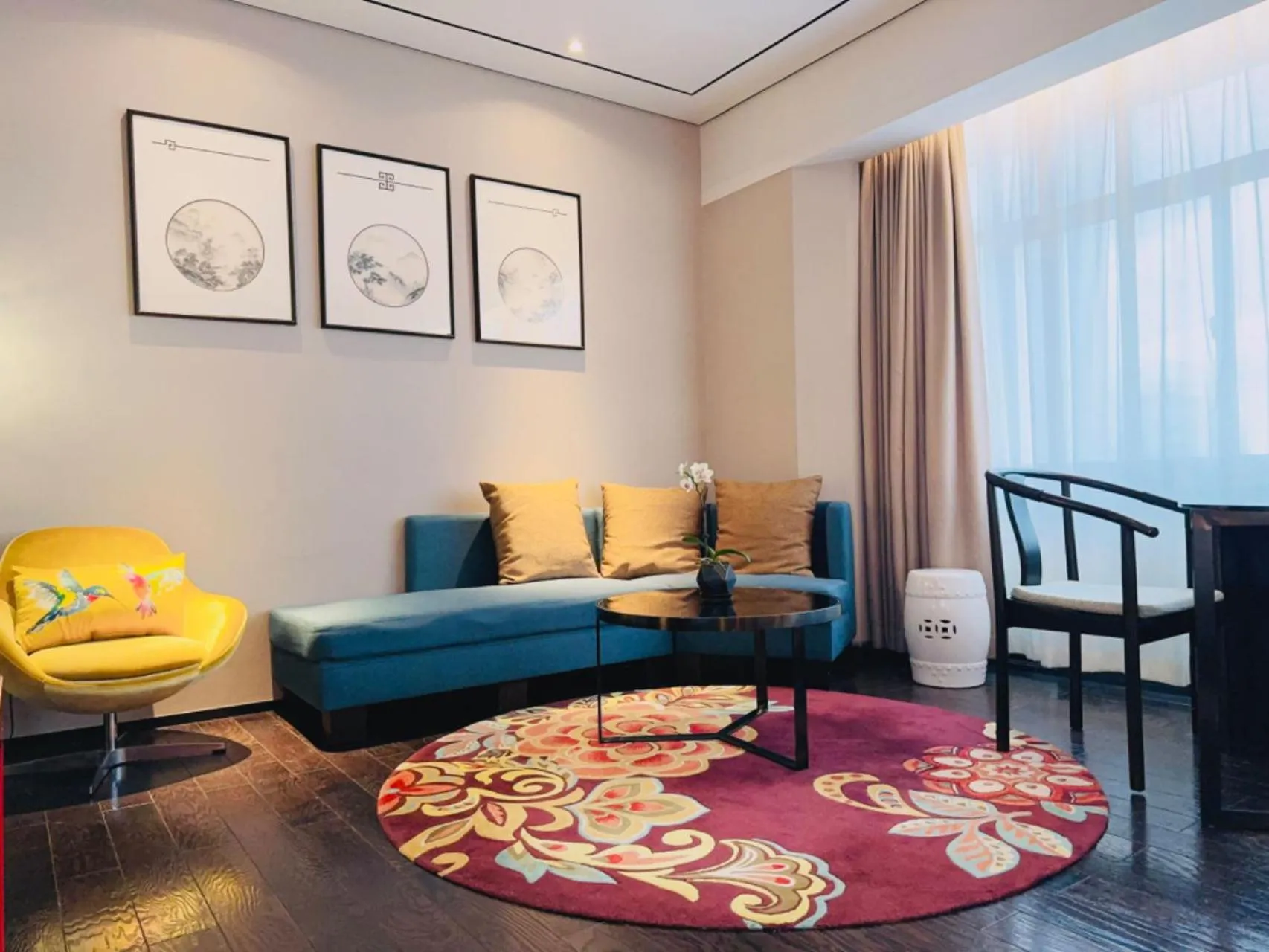 Seating area in Baiyun Hotel Guangzhou