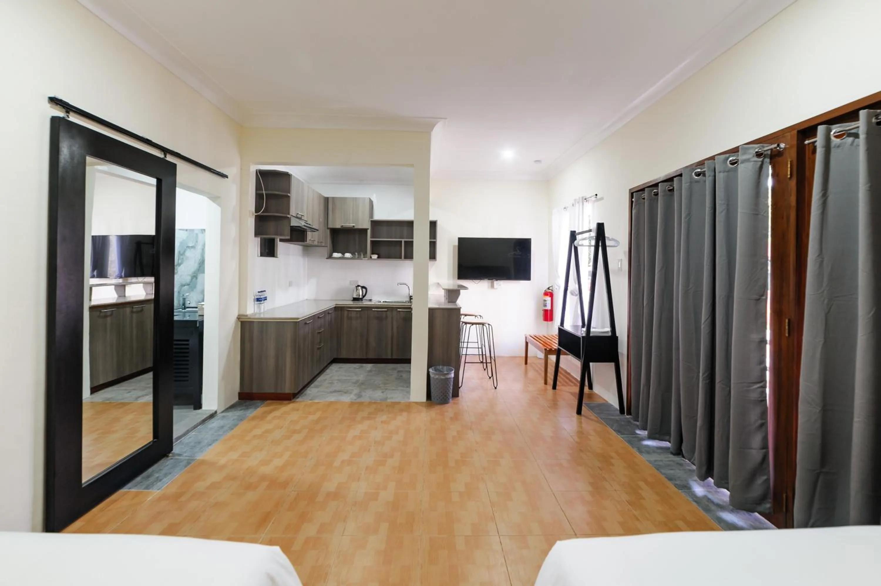 Photo of the whole room in Mario Dive Resort