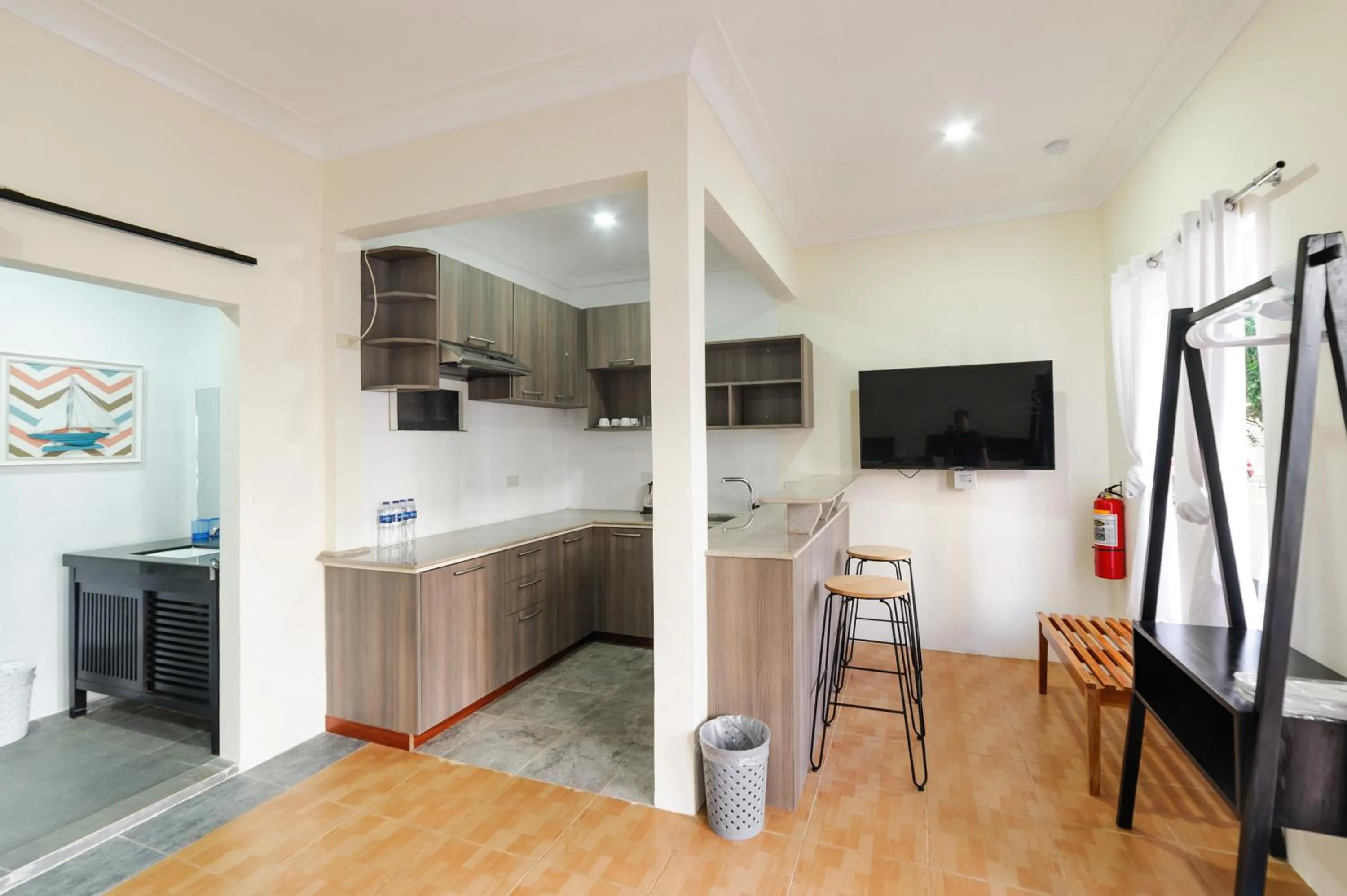 Photo of the whole room in Mario Dive Resort