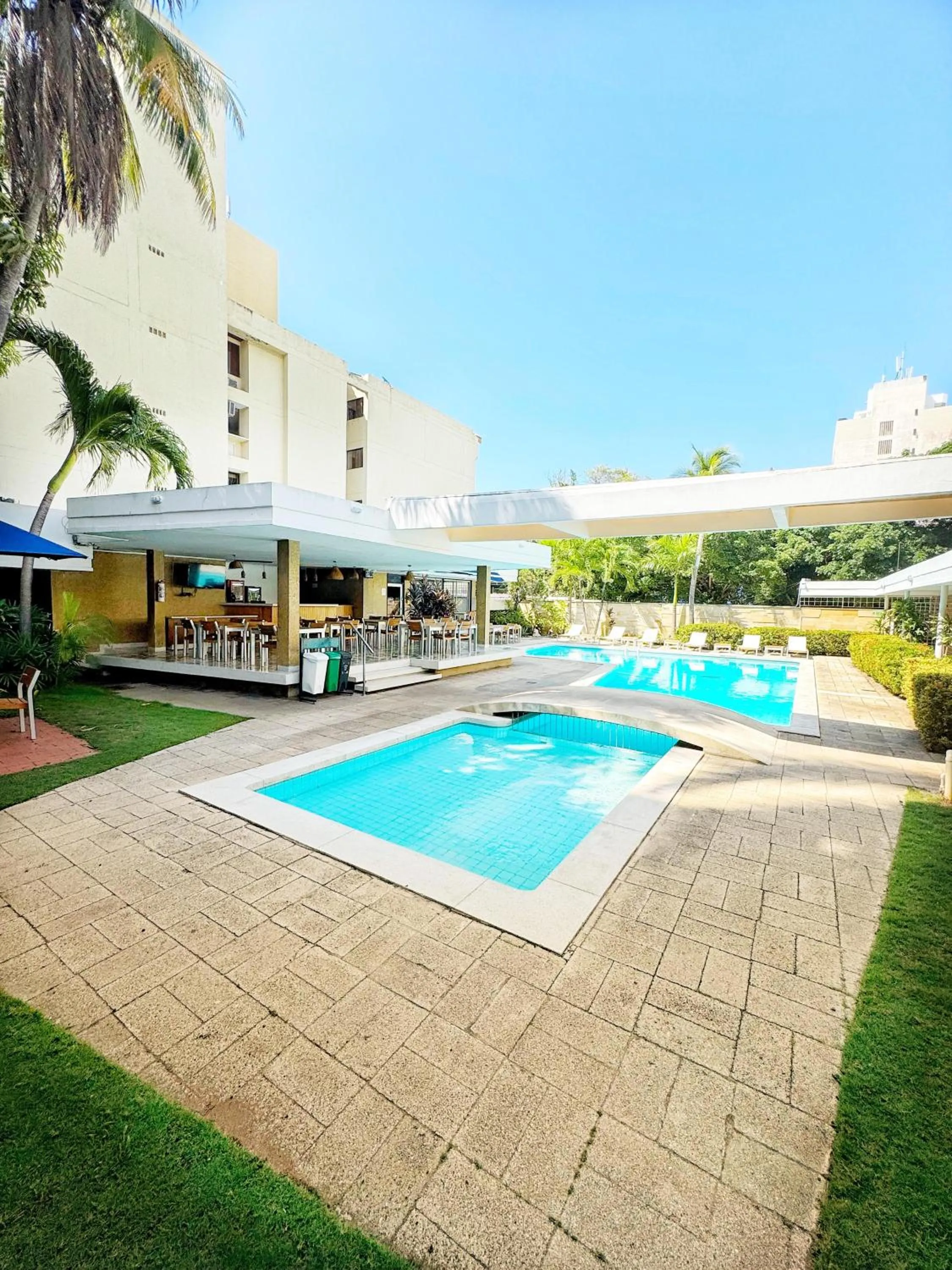 Vallclaire Suites