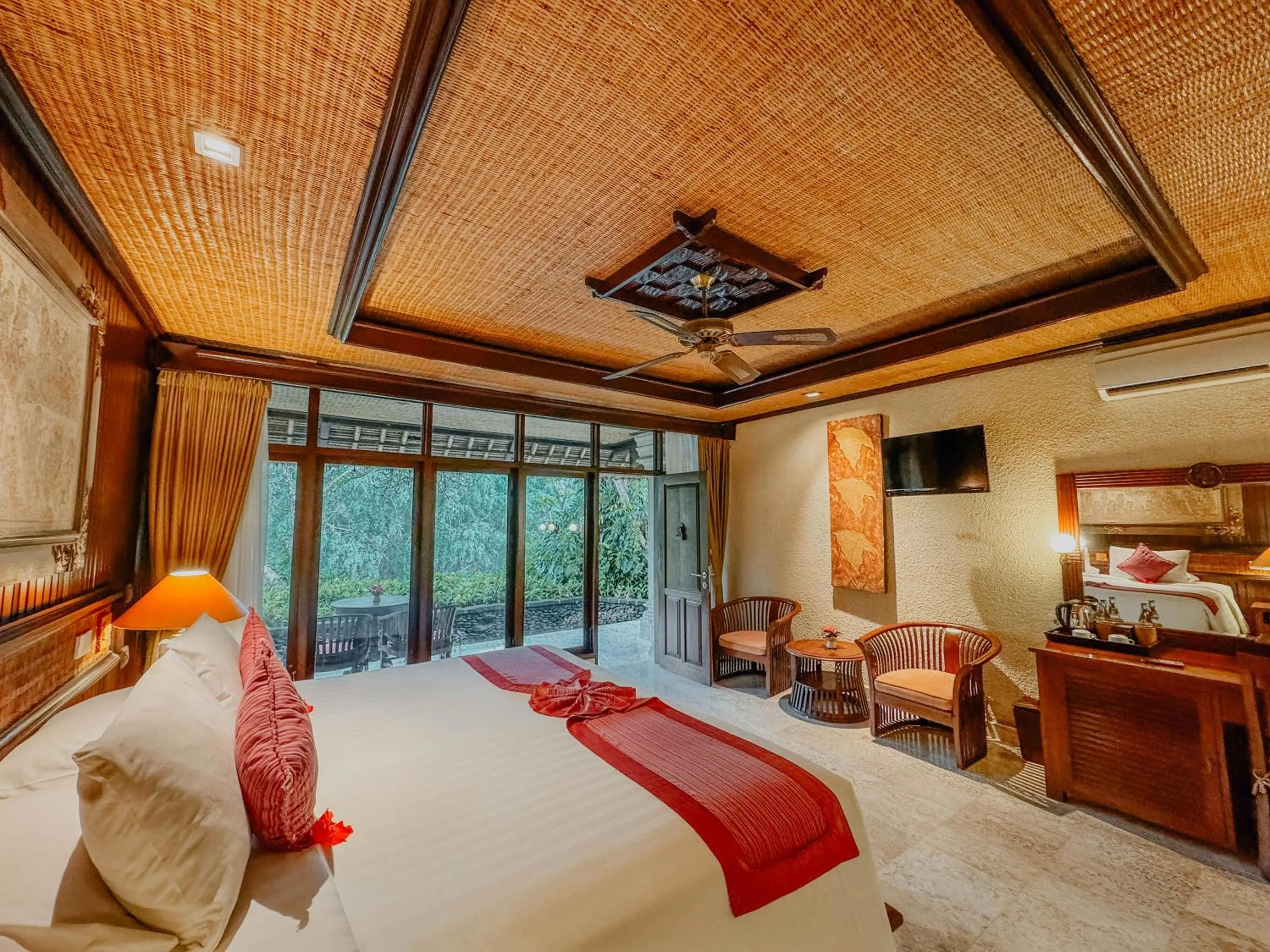 Bed in Hotel Tjampuhan Spa