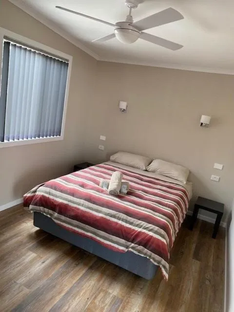 Bed in Treehaven Tourist Park