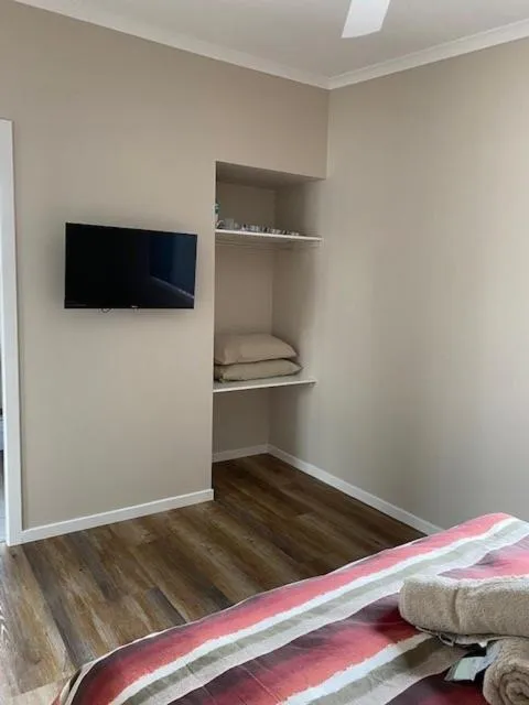 Bed in Treehaven Tourist Park