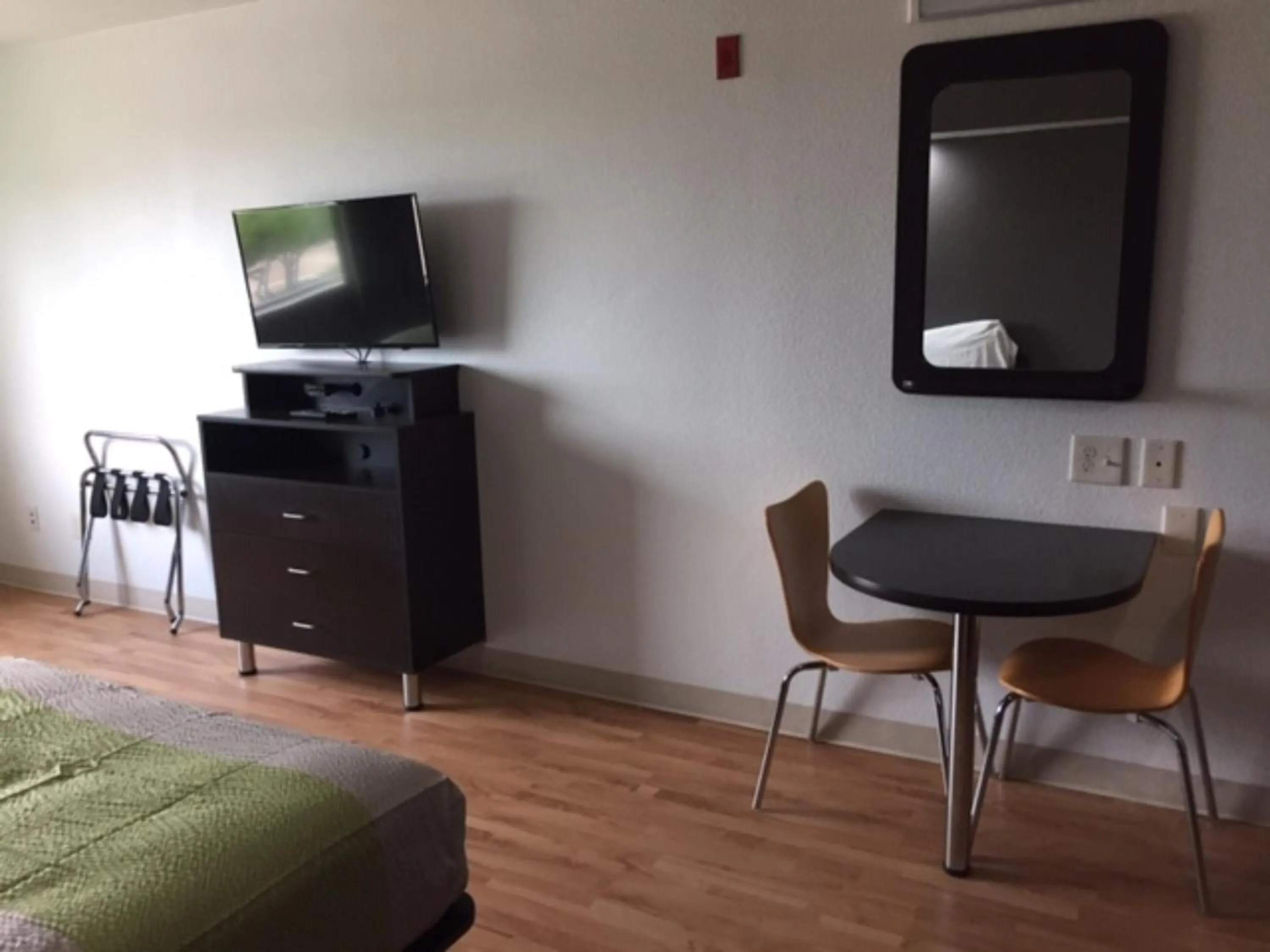 Bed in Studio 6 Burleson