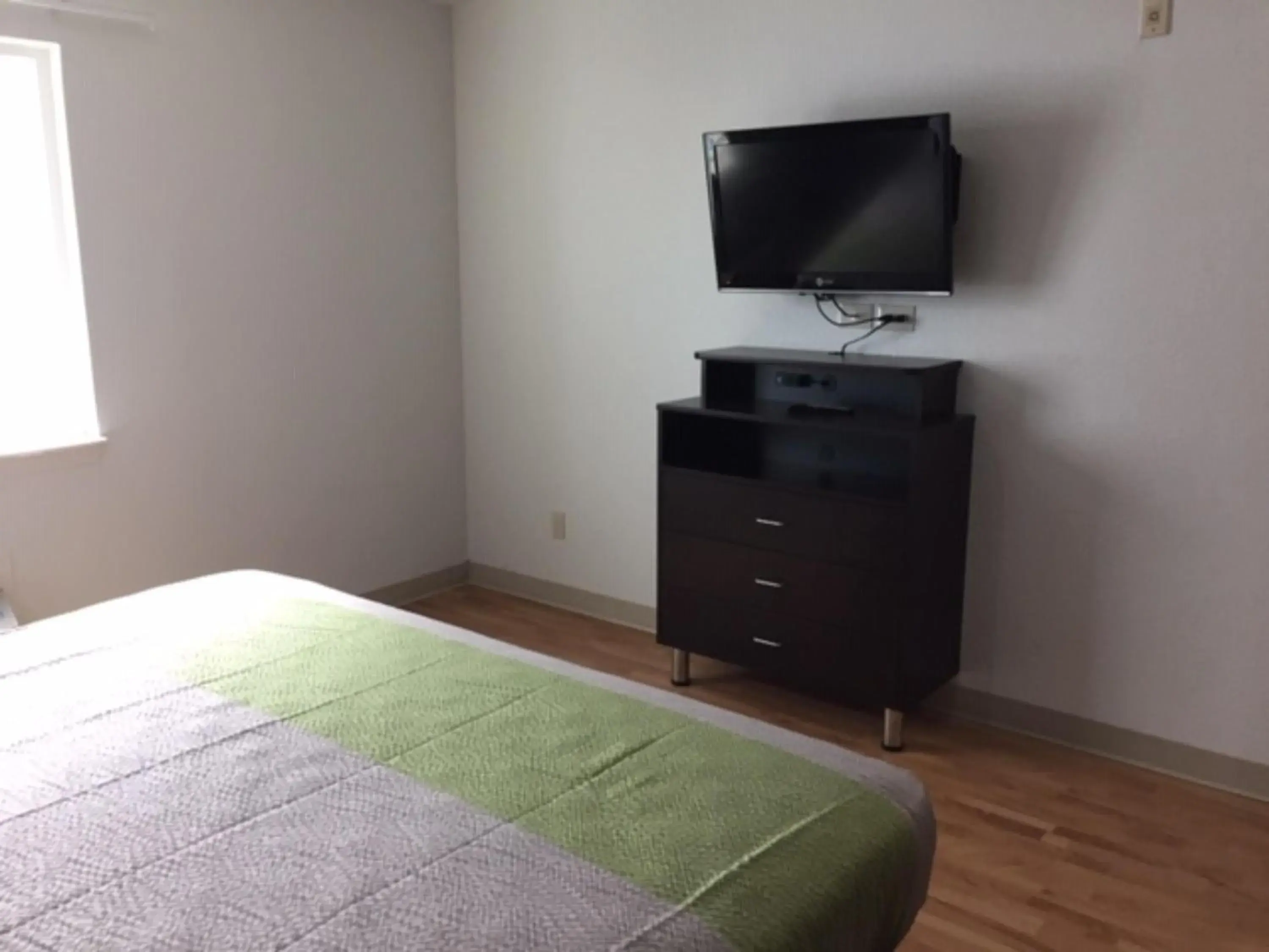 Bed in Studio 6 Burleson Bed in Studio 6 Burleson