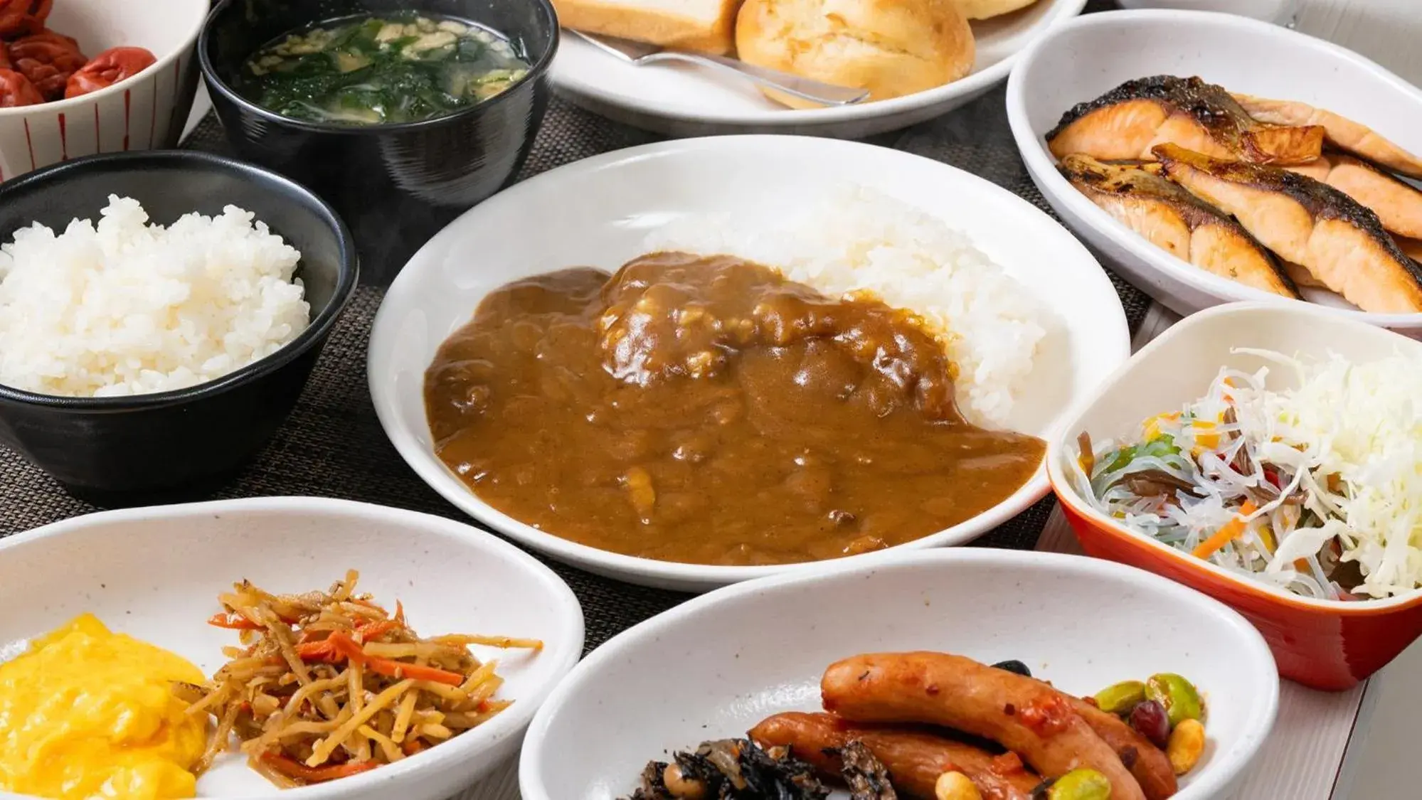 Breakfast in Select Inn Tsuruga Breakfast in Select Inn Tsuruga