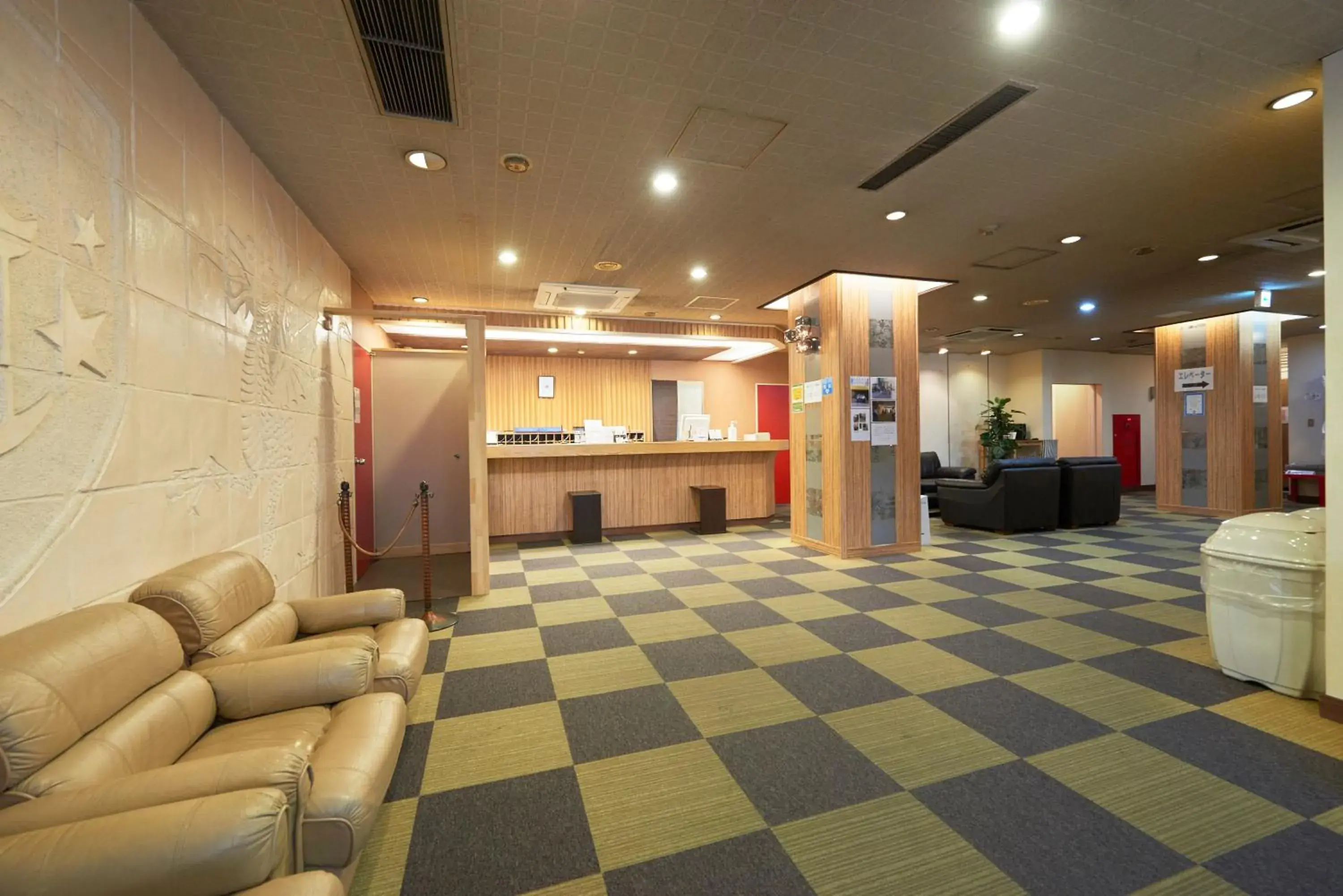 Lobby or reception in Hotel Select Inn Utsunomiya Lobby or reception in Hotel Select Inn Utsunomiya