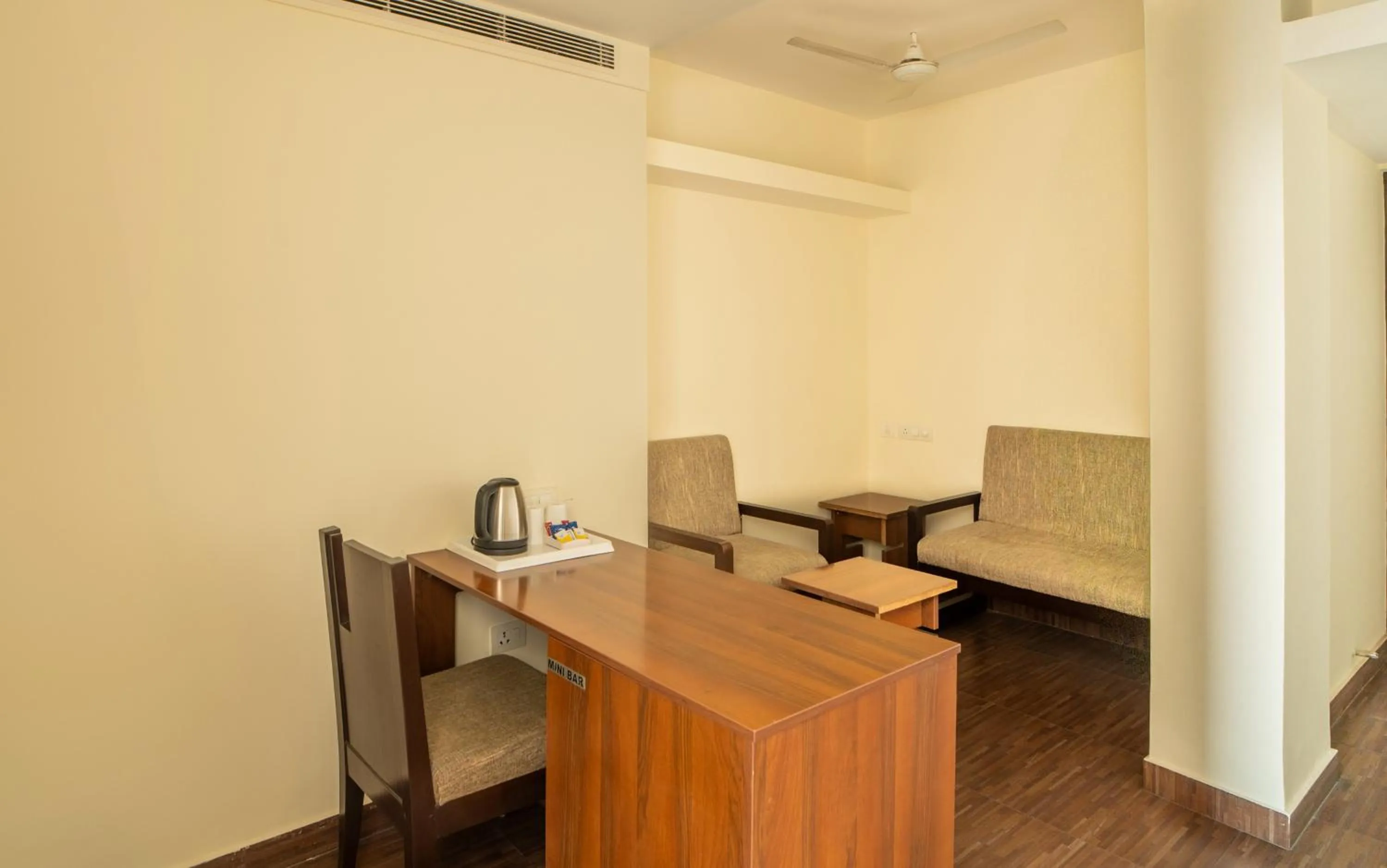 Living room in Whispering Palms Hotel Jaipur