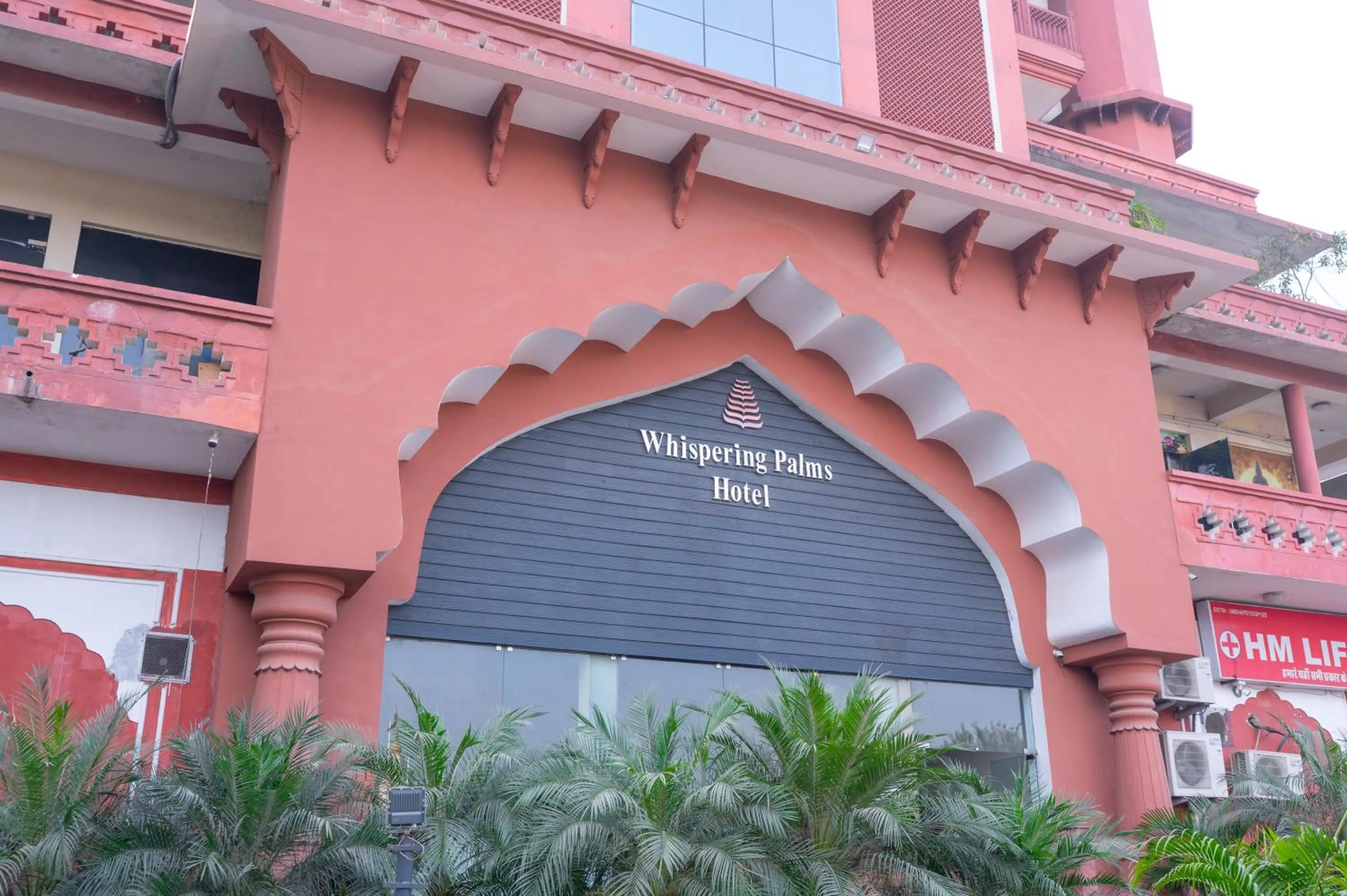 Facade/entrance in Whispering Palms Hotel Jaipur