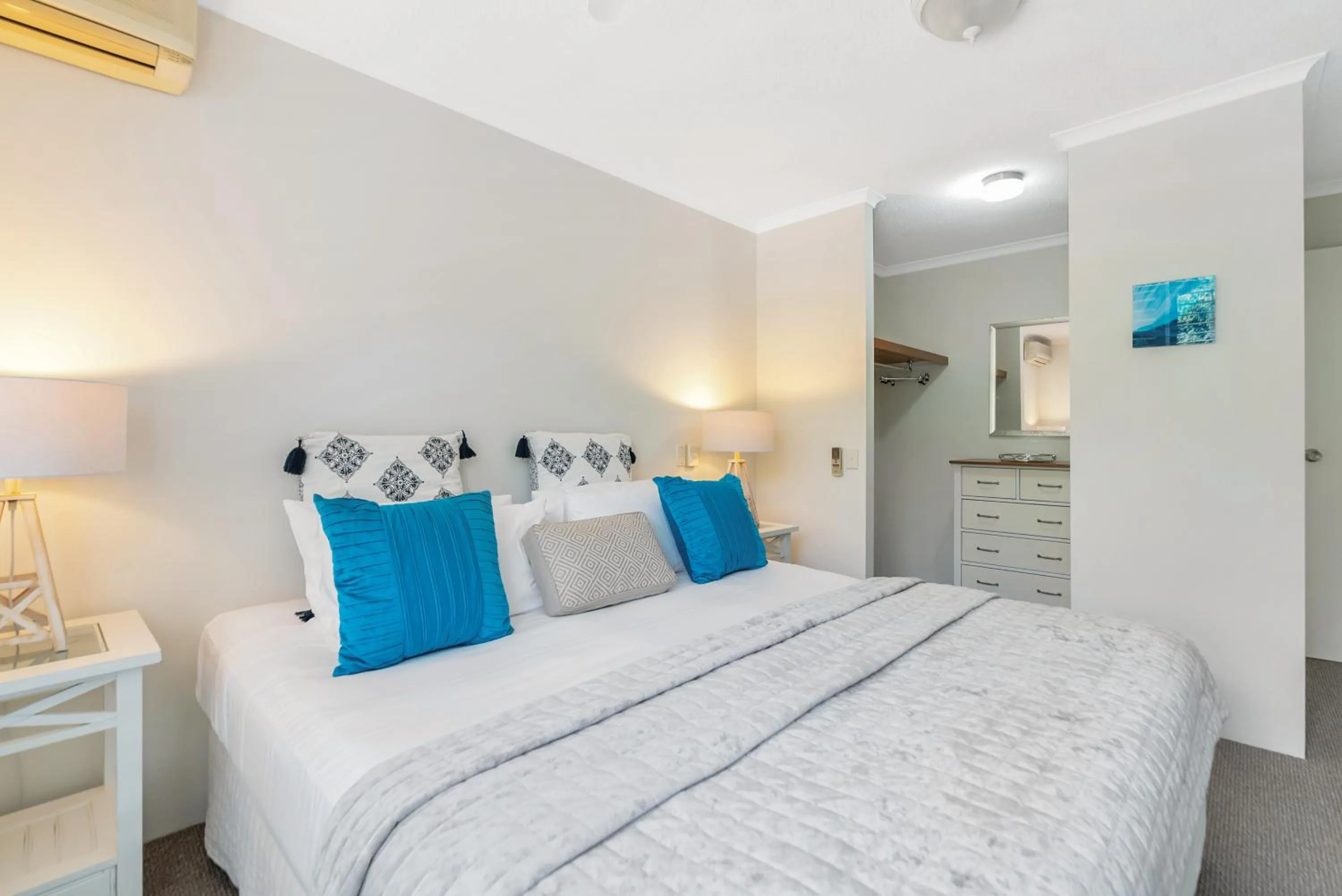 Bedroom, Bed in Argosy On The Beach