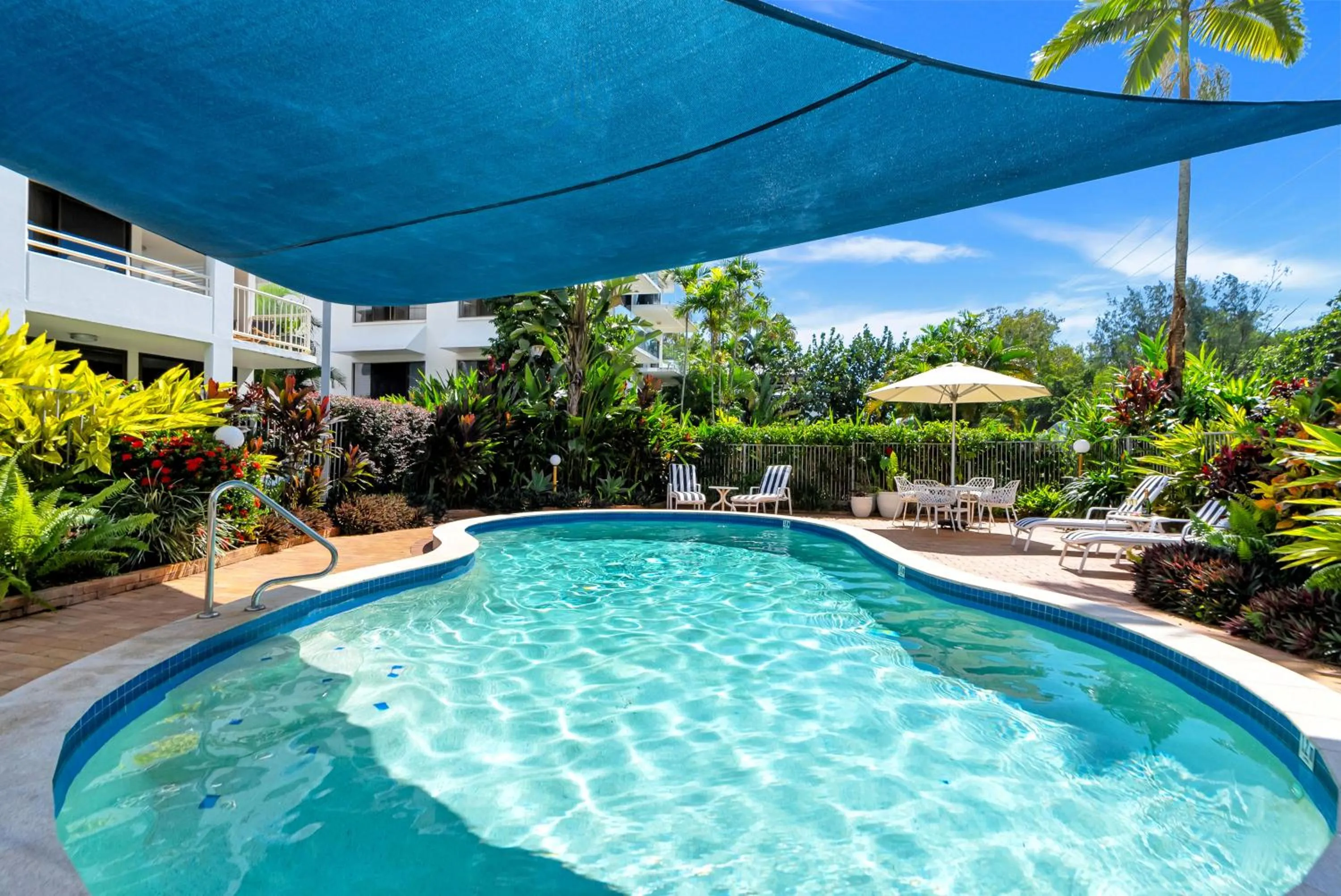 Swimming pool in Argosy On The Beach
