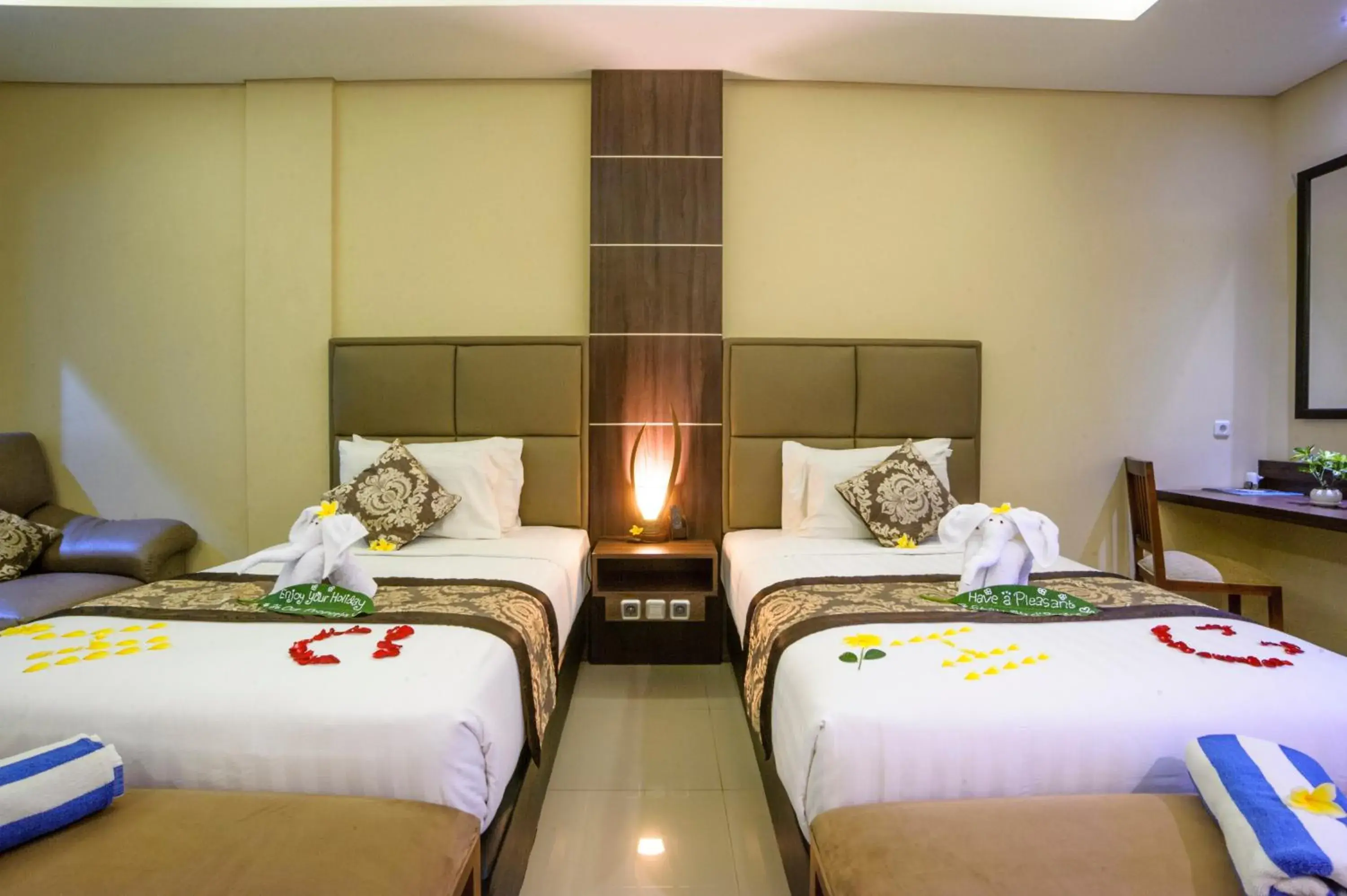 Photo of the whole room, Bed in d'Penjor Seminyak Photo of the whole room, Bed in d'Penjor Seminyak