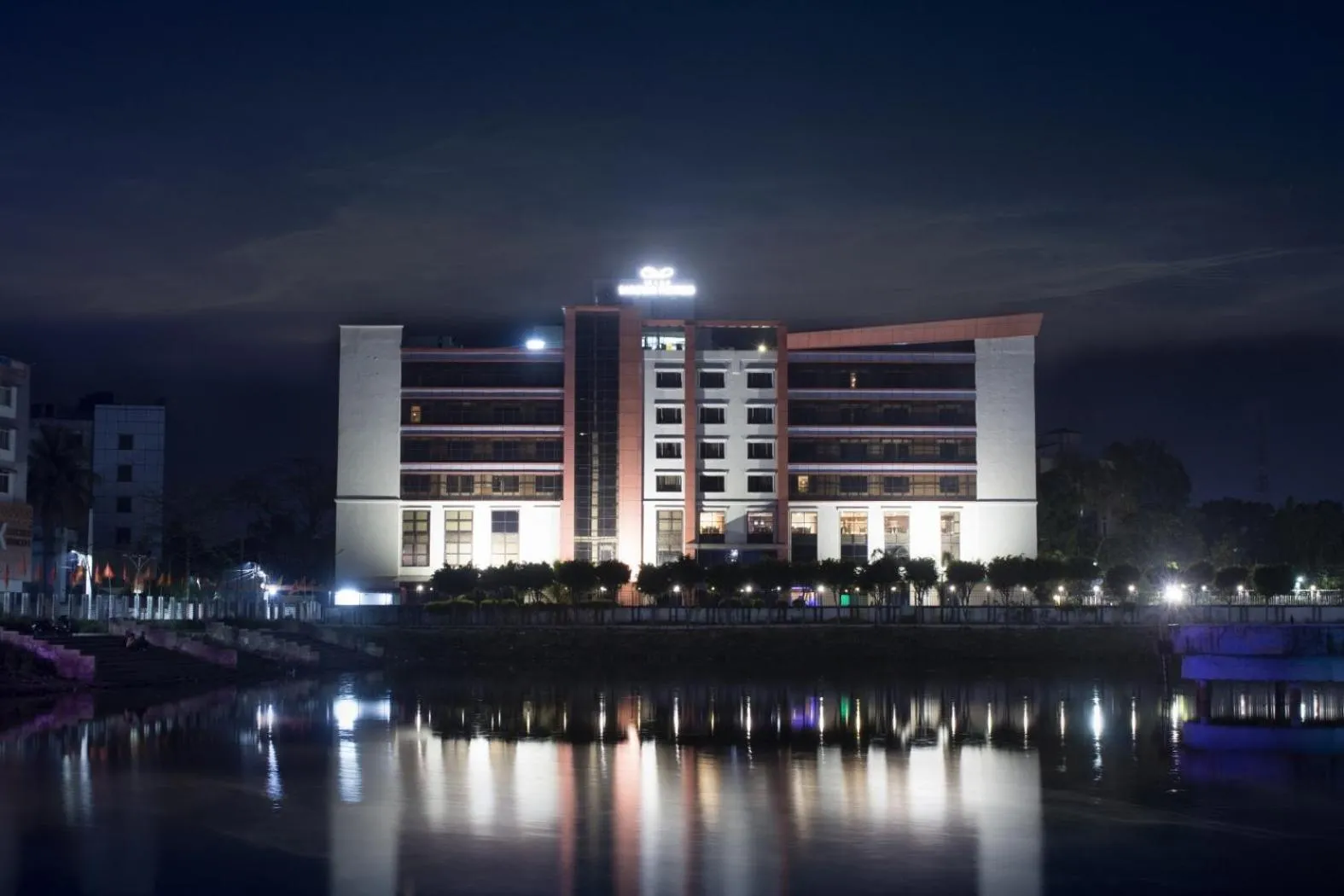 Le Lac Sarovar Portico- Ranchi