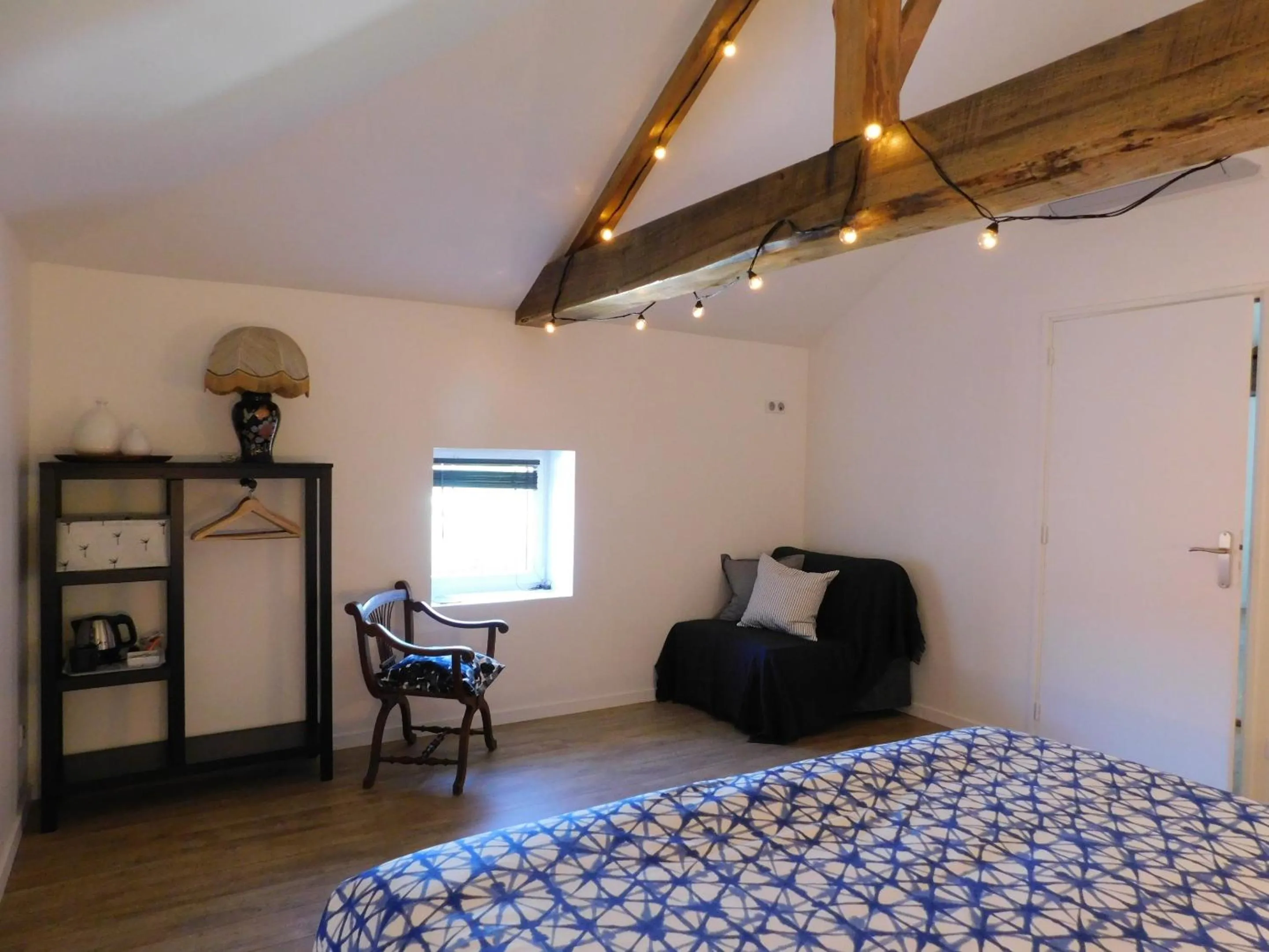 Bedroom, Bed in La Maison de Paul & Margaux