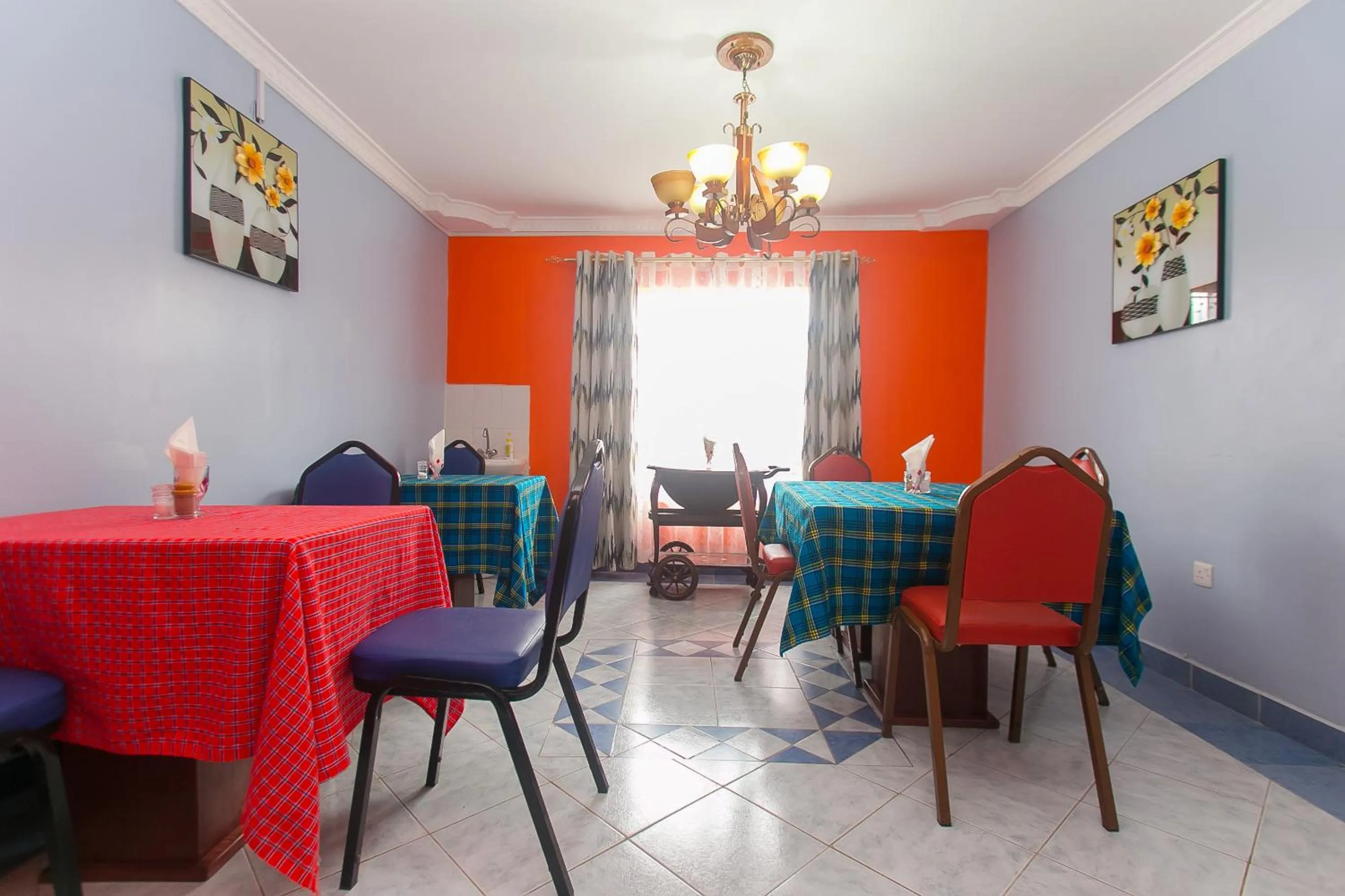 Restaurant/places to eat in Zarita Boutique Hotel