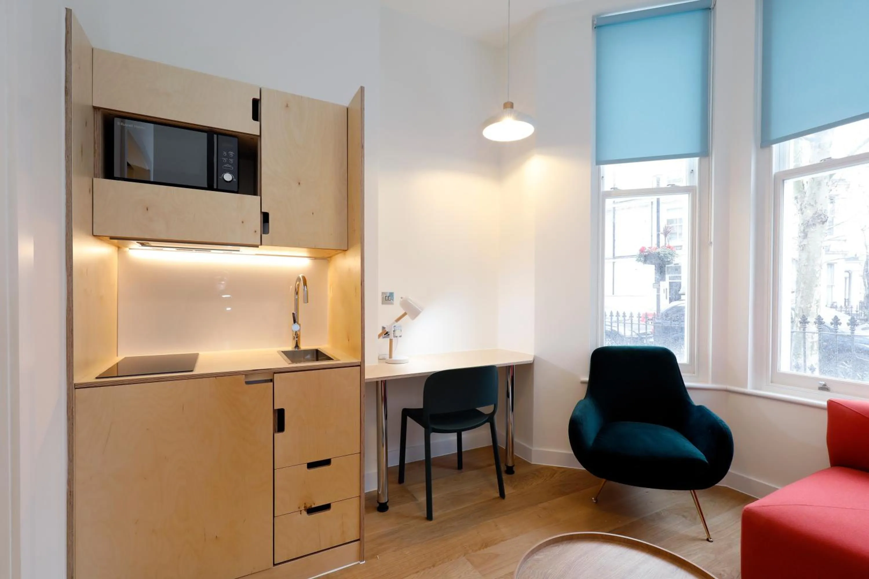 Kitchen or kitchenette in Kensington Stay