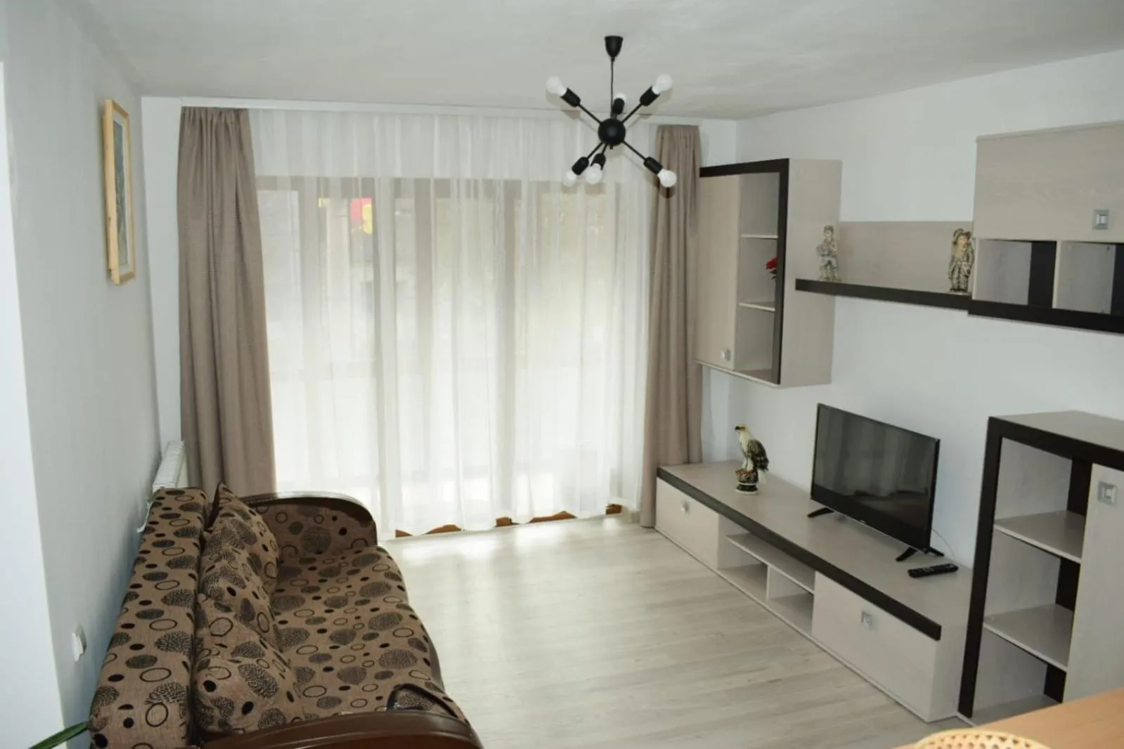 Apartament Trei Stejari