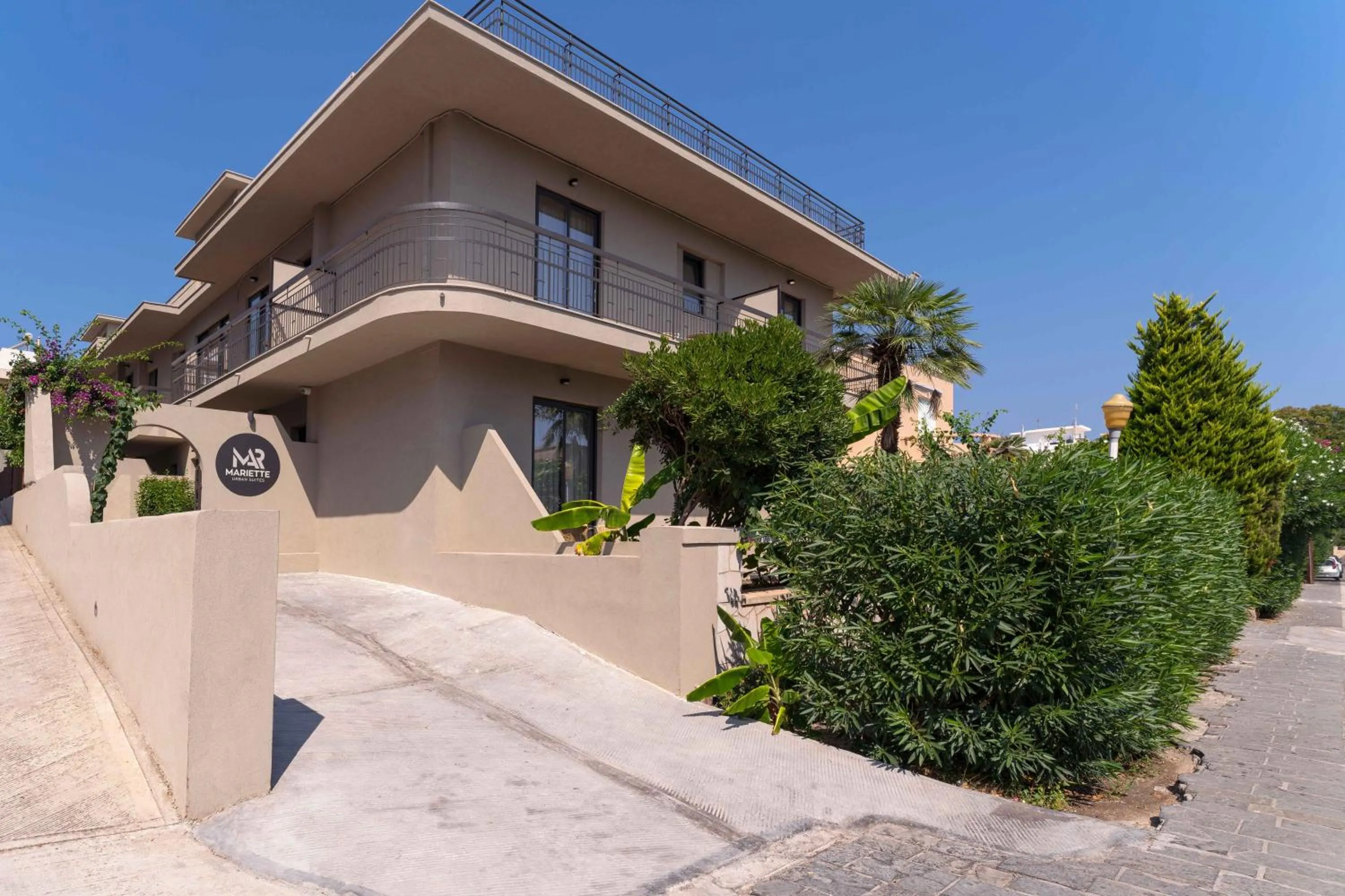 Facade/entrance in Mariette Rhodes Urban Suites