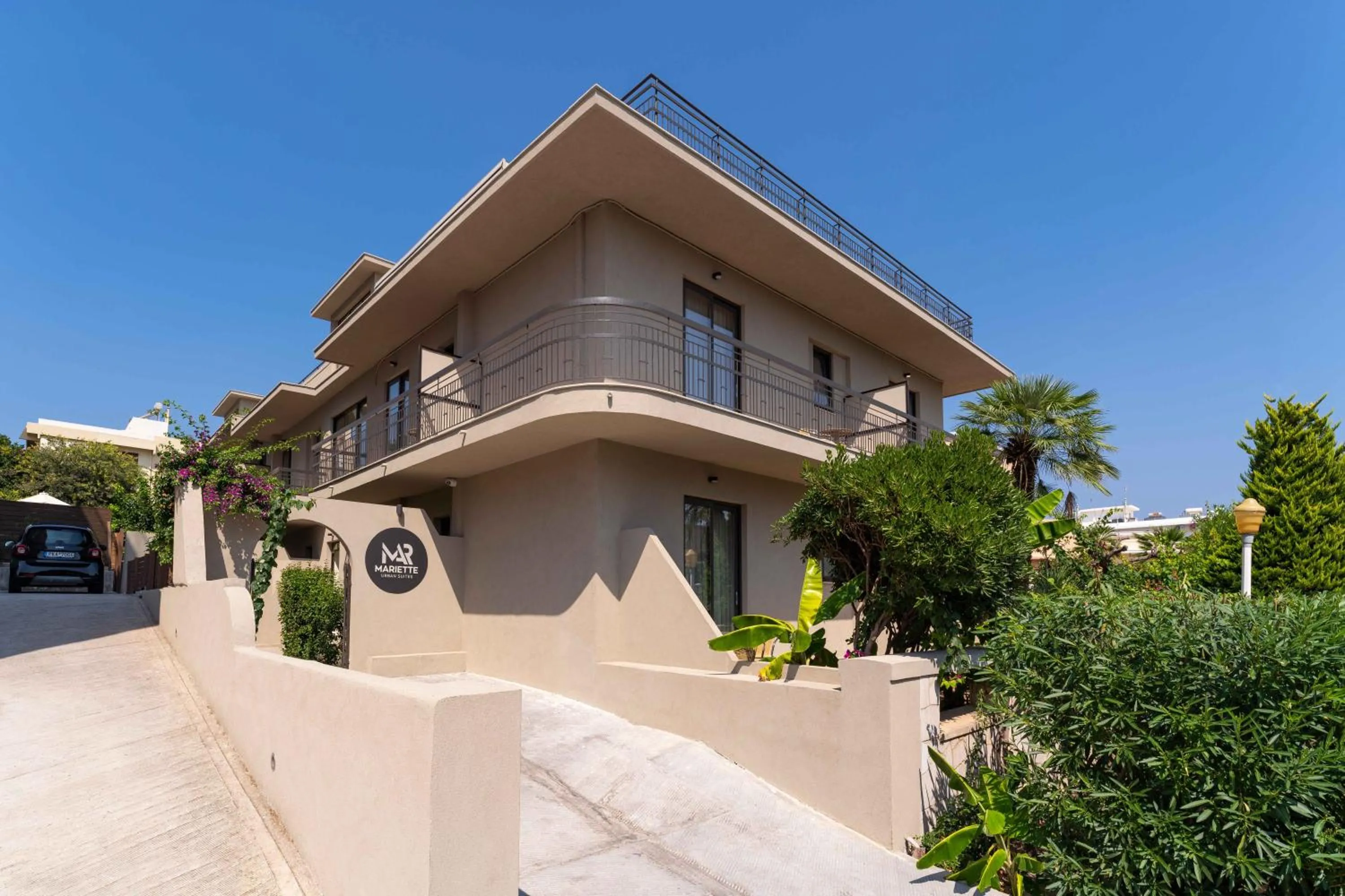 Facade/entrance in Mariette Rhodes Urban Suites