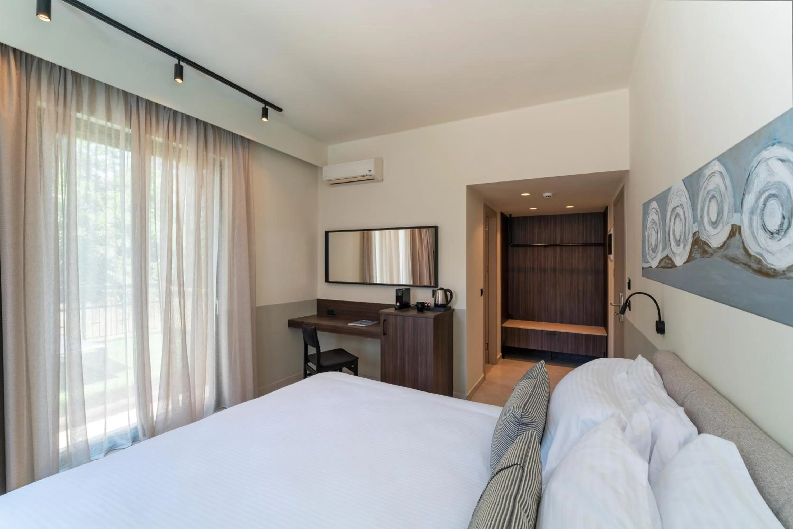 Bedroom, Bed in Mariette Rhodes Urban Suites
