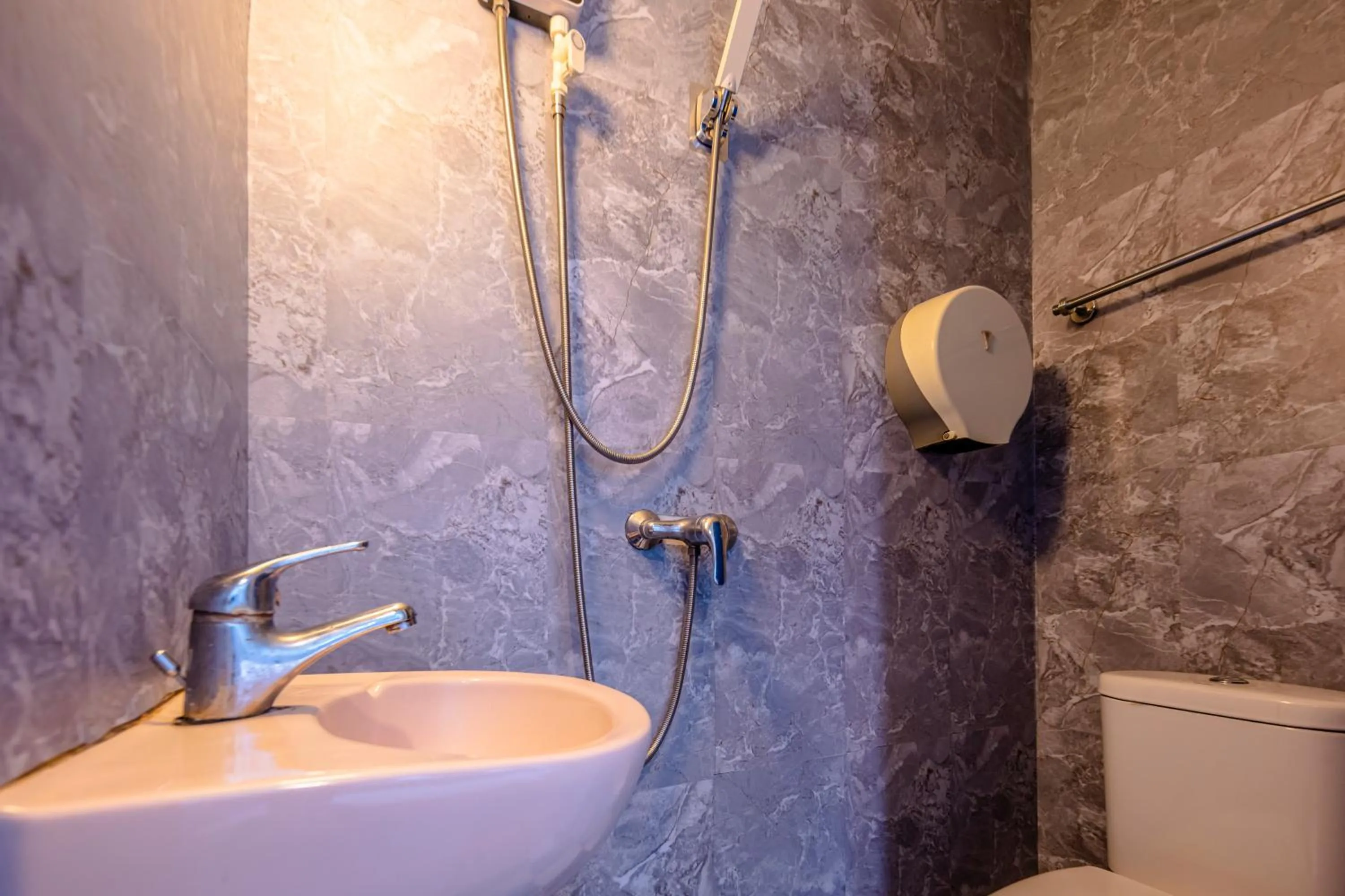 Toilet in K Hotel 14