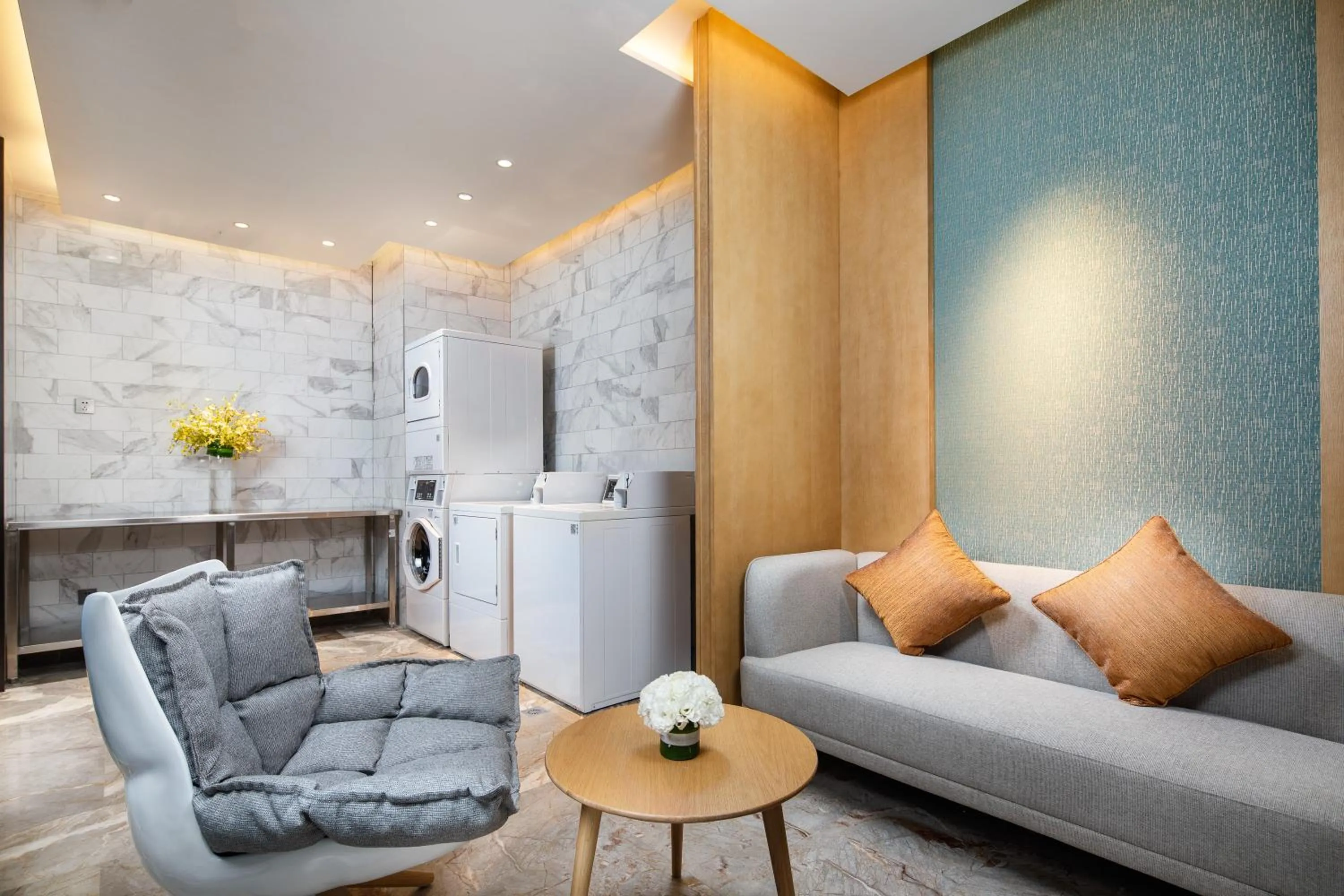 washing machine in Hilton Garden Inn Nujiang