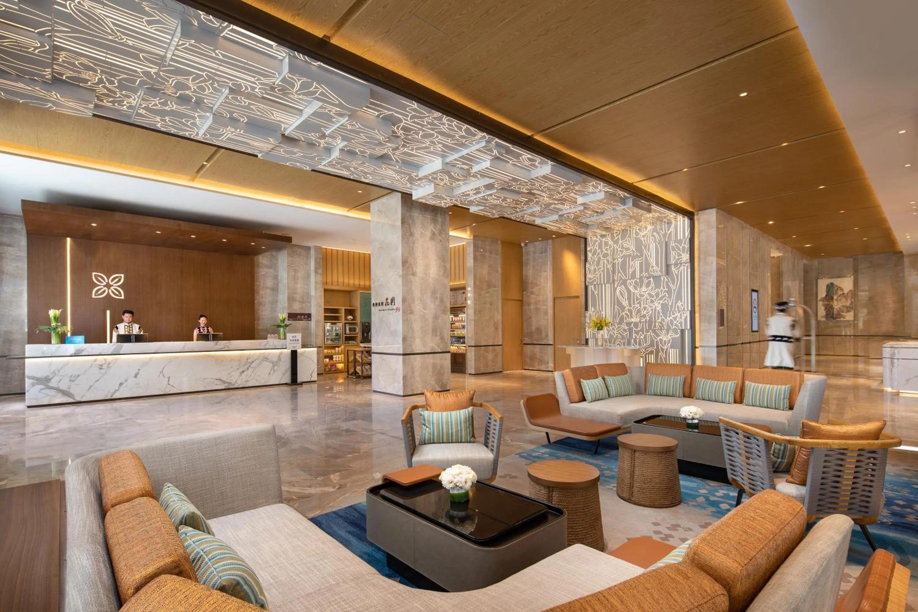 Lobby or reception in Hilton Garden Inn Nujiang