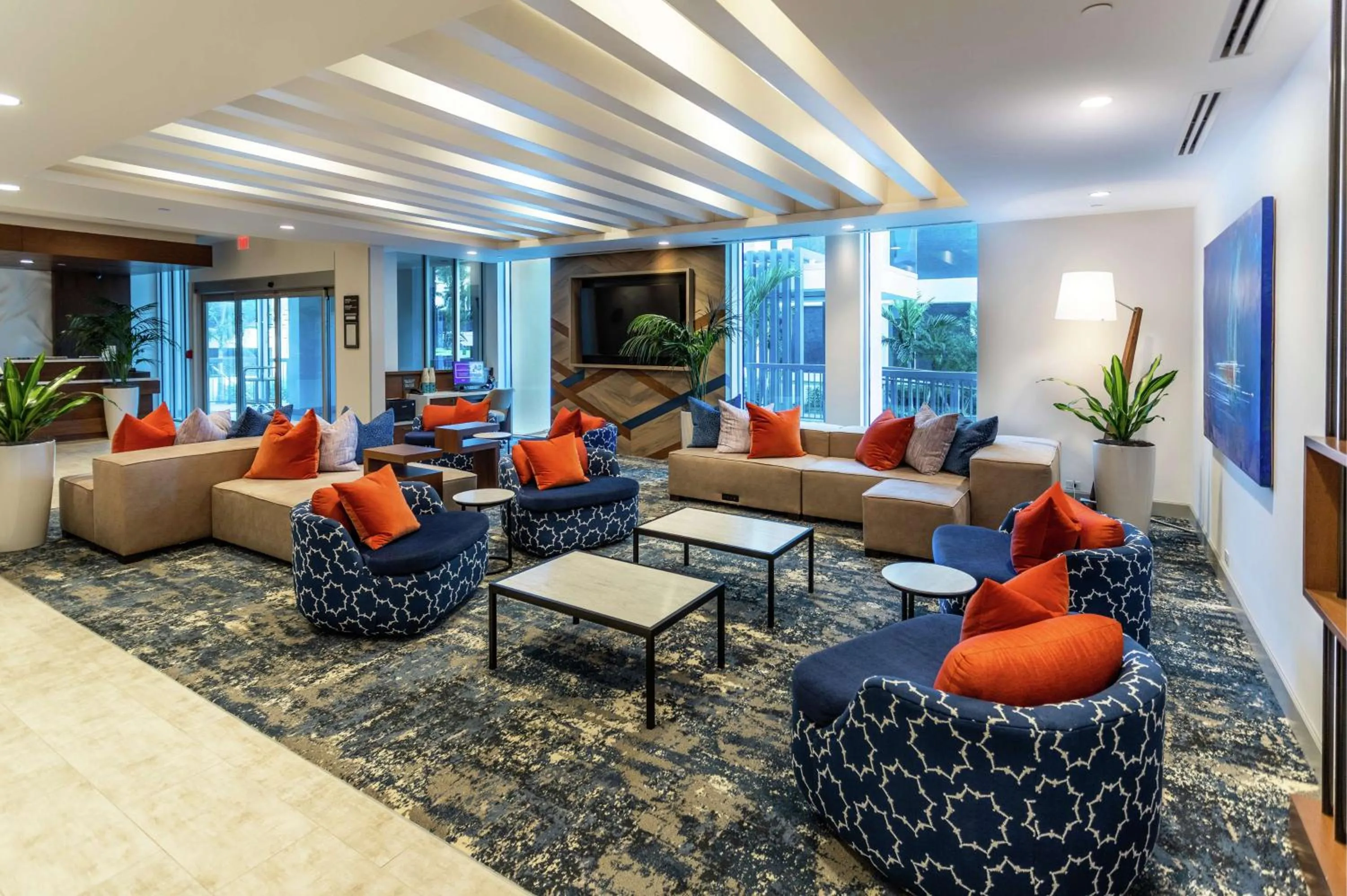 Lobby or reception in Hilton Garden Inn West Palm Beach I95 Outlets