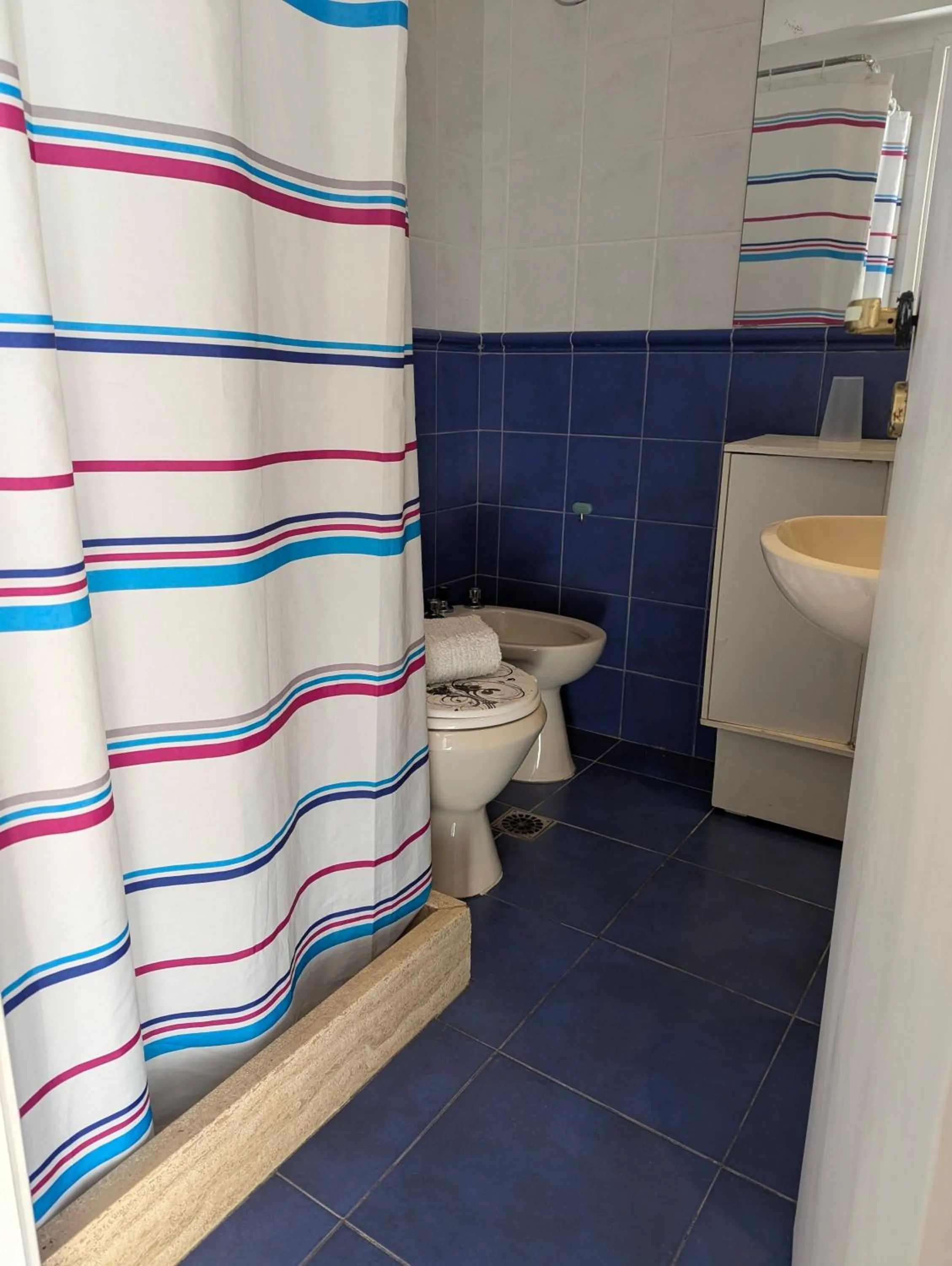 Bathroom in Arsamici Hotel