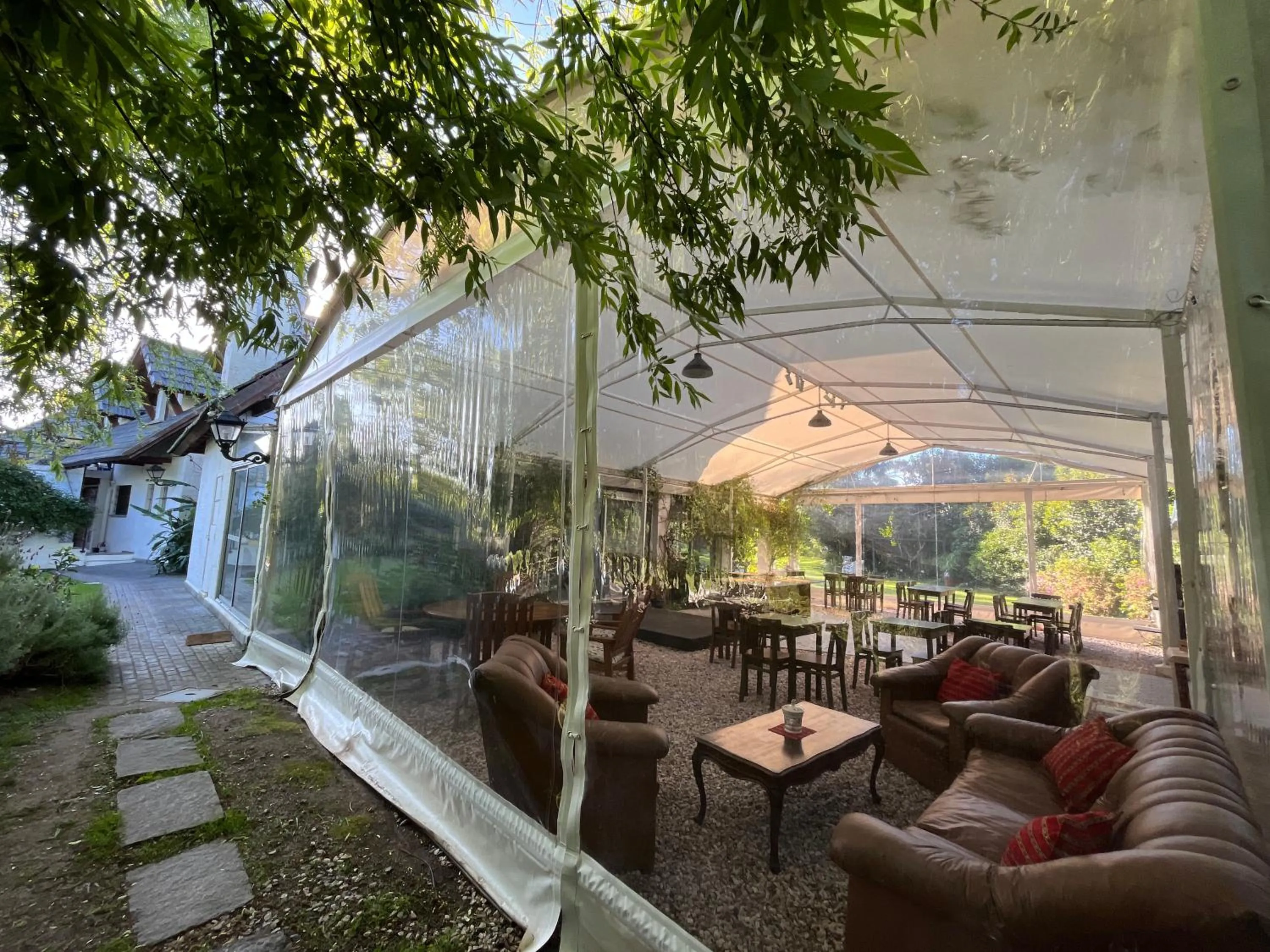 Dining area in Arsamici Hotel