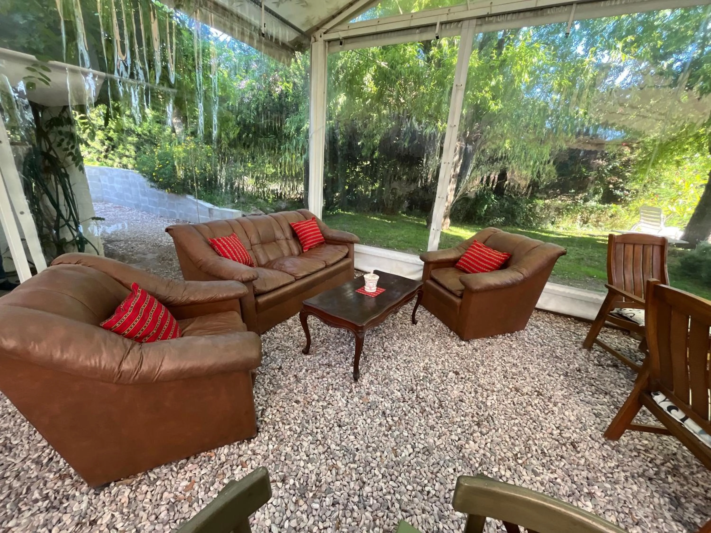 Dining area in Arsamici Hotel