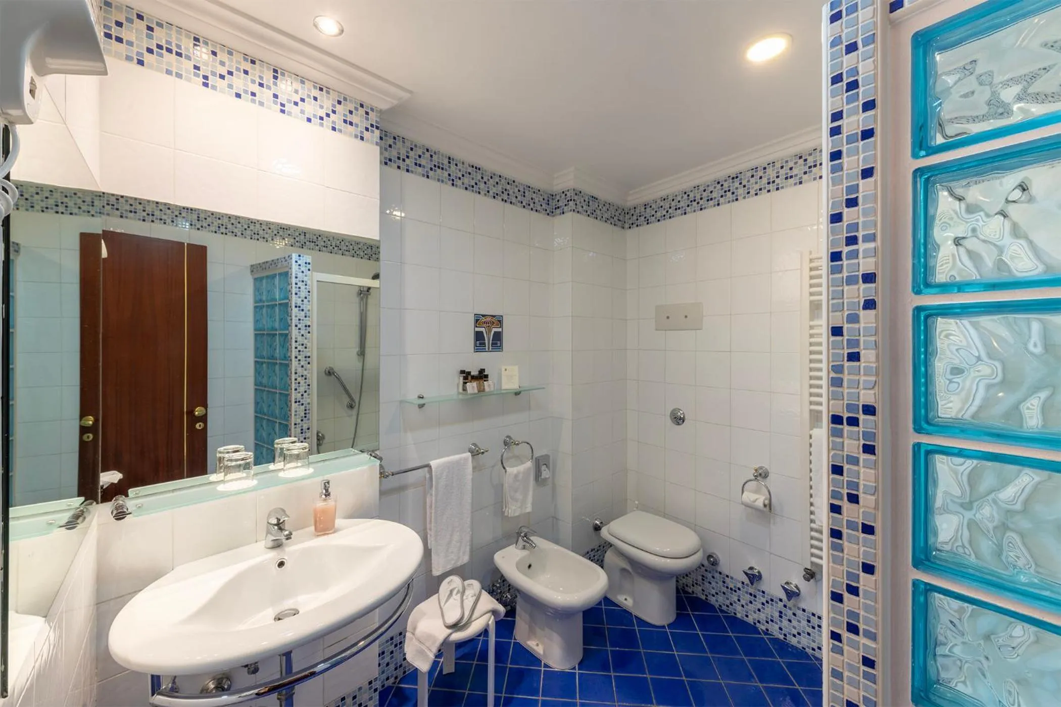 Toilet in Majestic Toscanelli (centro storico)