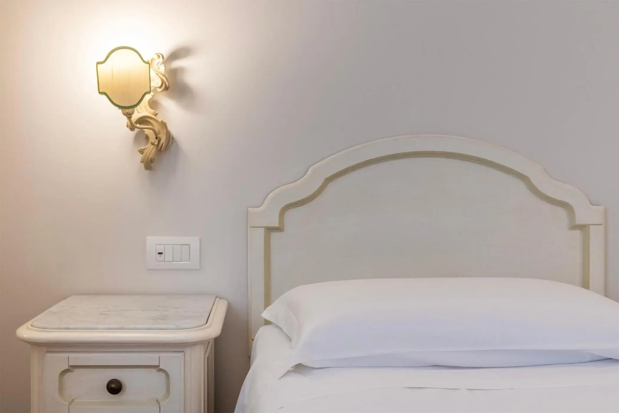 Bed in Majestic Toscanelli (centro storico) Bed in Majestic Toscanelli (centro storico)