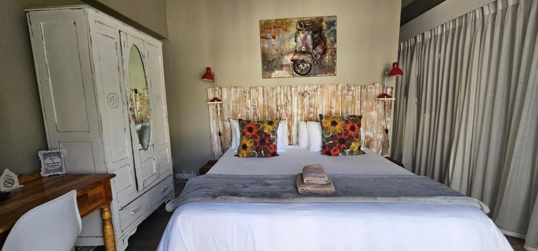Bed in Oh So You Guesthouse