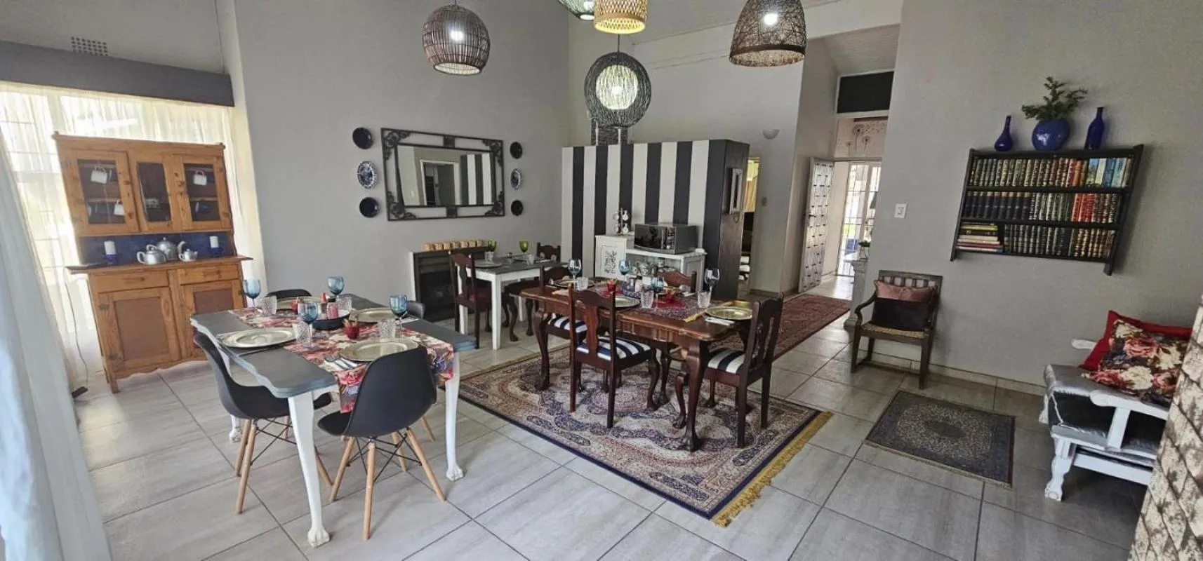 Dining area in Oh So You Guesthouse