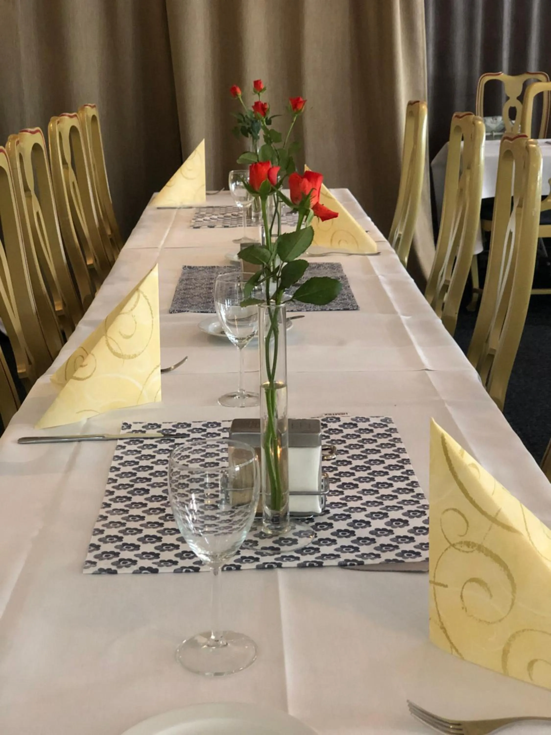 Restaurant/places to eat in Värdshuset Hwitan